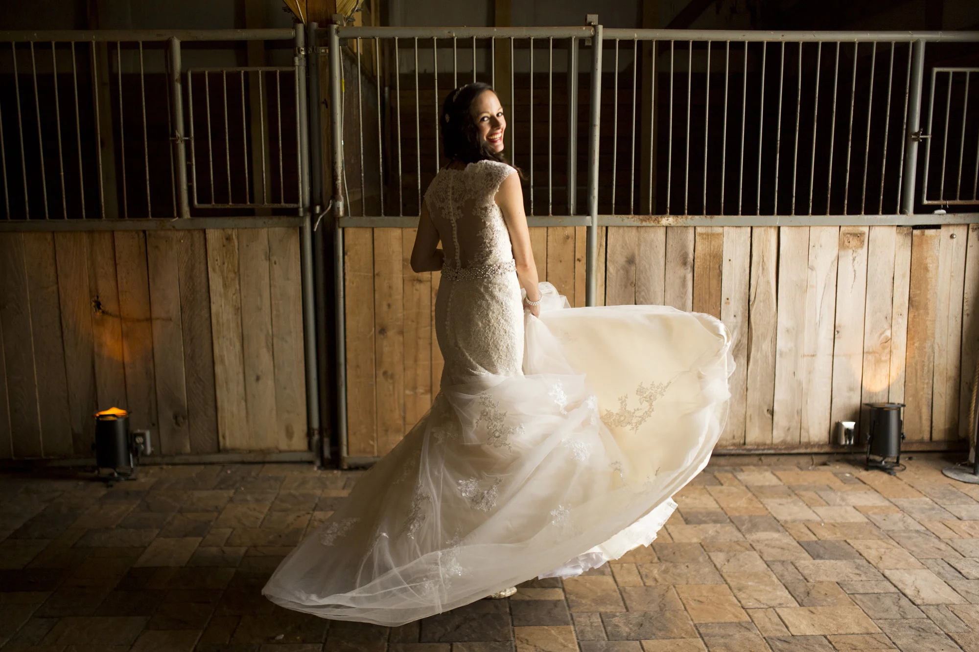 Seriously_Sabrina_Photography_Bowling_Green_Kentucky_Highland_Stables_Wedding_Wolff17.jpg