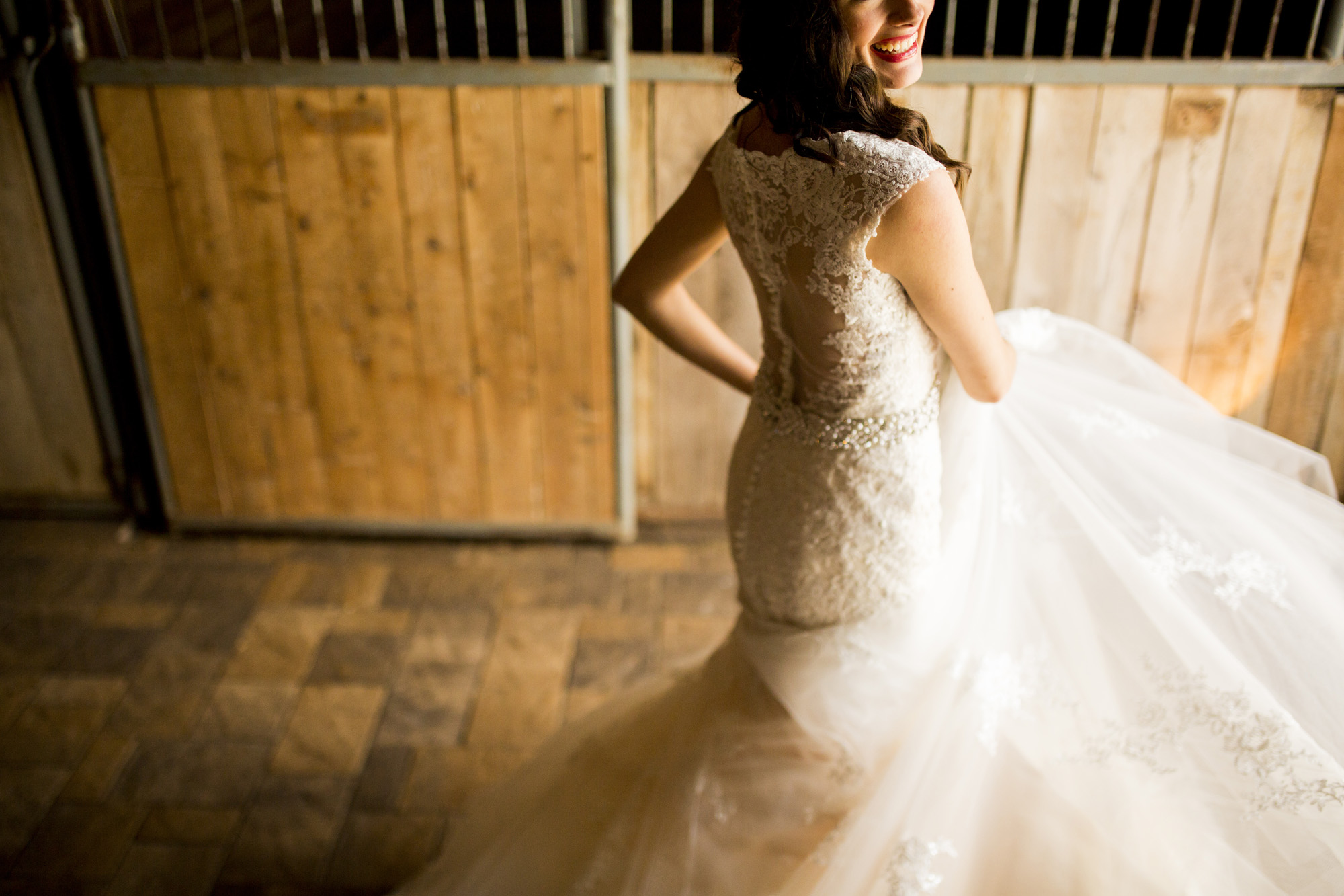 Seriously_Sabrina_Photography_Bowling_Green_Kentucky_Highland_Stables_Wedding_Wolff19.jpg