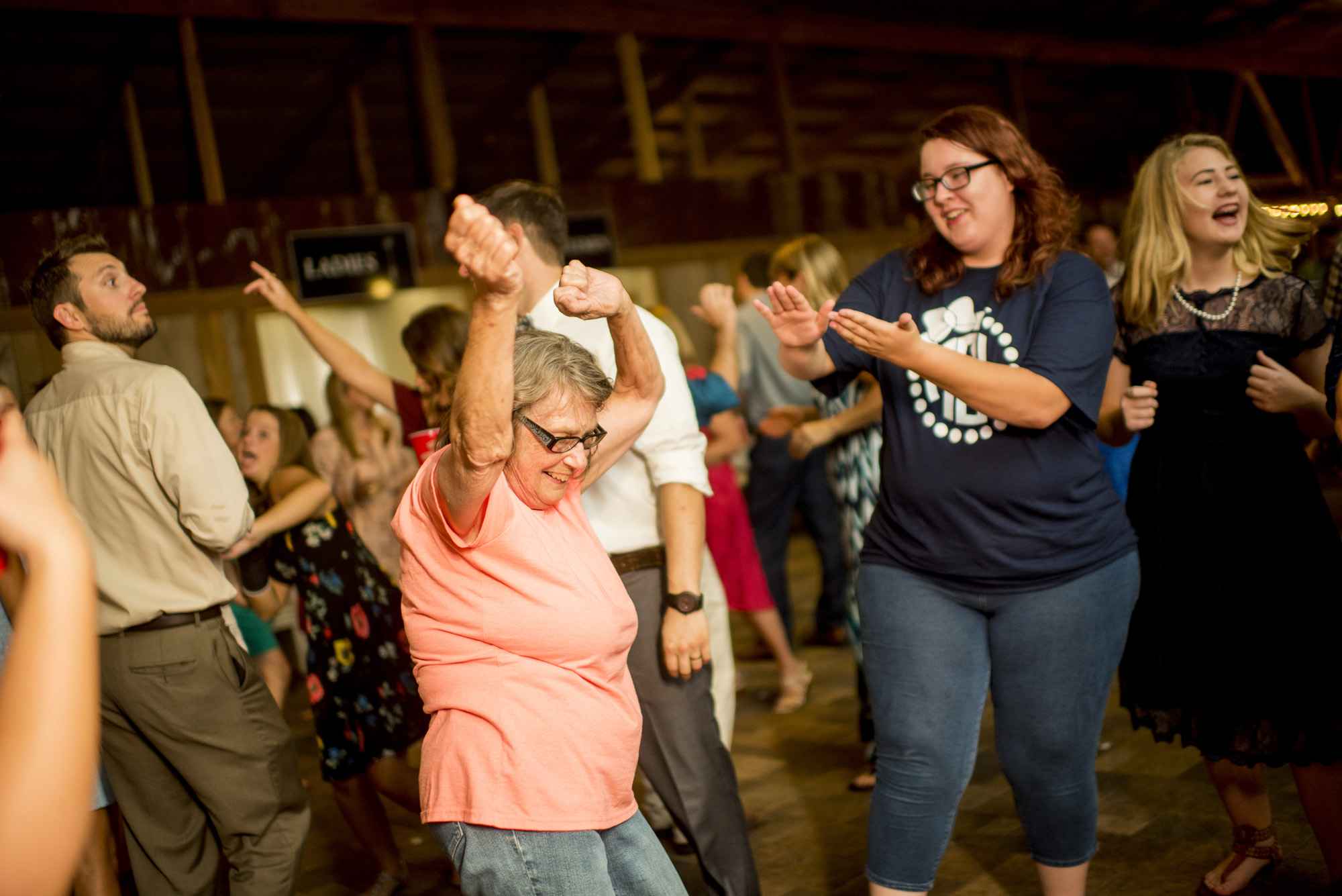Seriously_Sabrina_Photography_Bowling_Green_Kentucky_Highland_Stables_Wedding_Wolff206.jpg