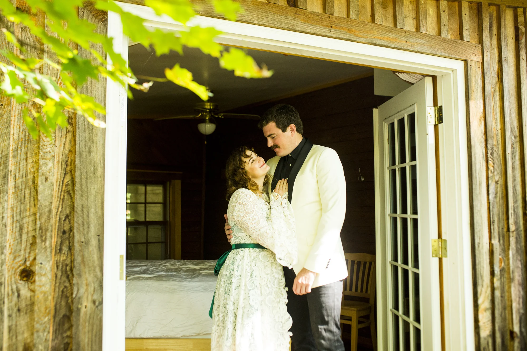 Seriously_Sabrina_Photography_Red_River_Gorge_Kentucky_Wedding_ShawnDana50.jpg