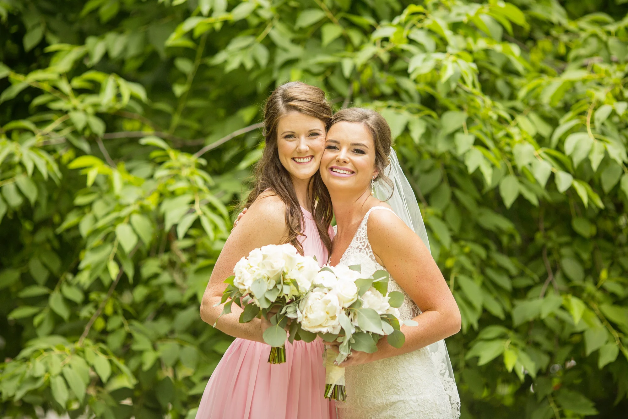 Seriously_Sabrina_Photography_Lexington _Kentucky_Limestone_Hall_Wedding_Rogers44.jpg