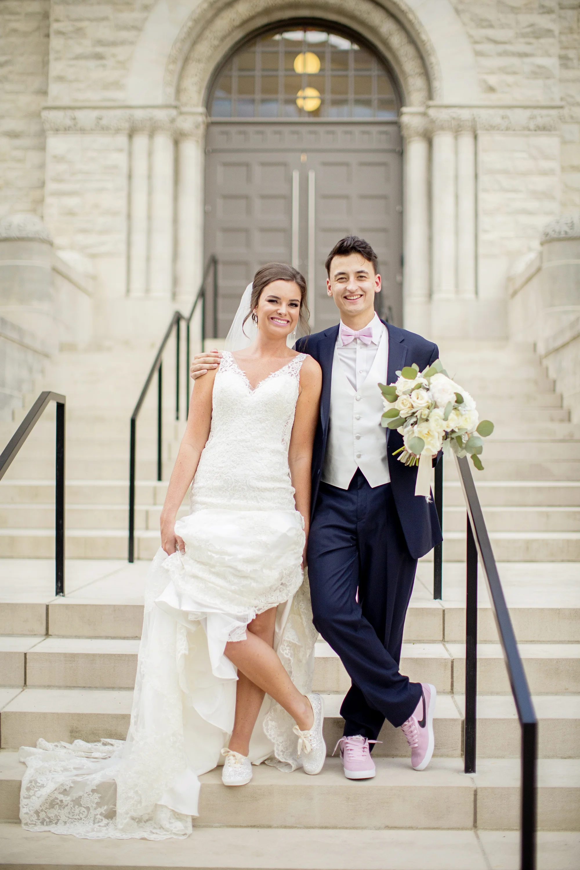 Seriously_Sabrina_Photography_Lexington _Kentucky_Limestone_Hall_Wedding_Rogers74.jpg