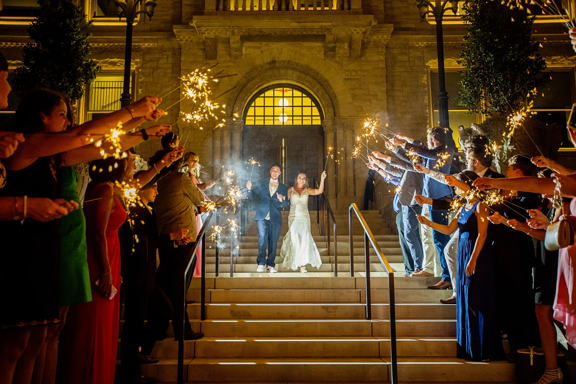 Seriously_Sabrina_Photography_Lexington _Kentucky_Limestone_Hall_Wedding_Rogers165.jpg