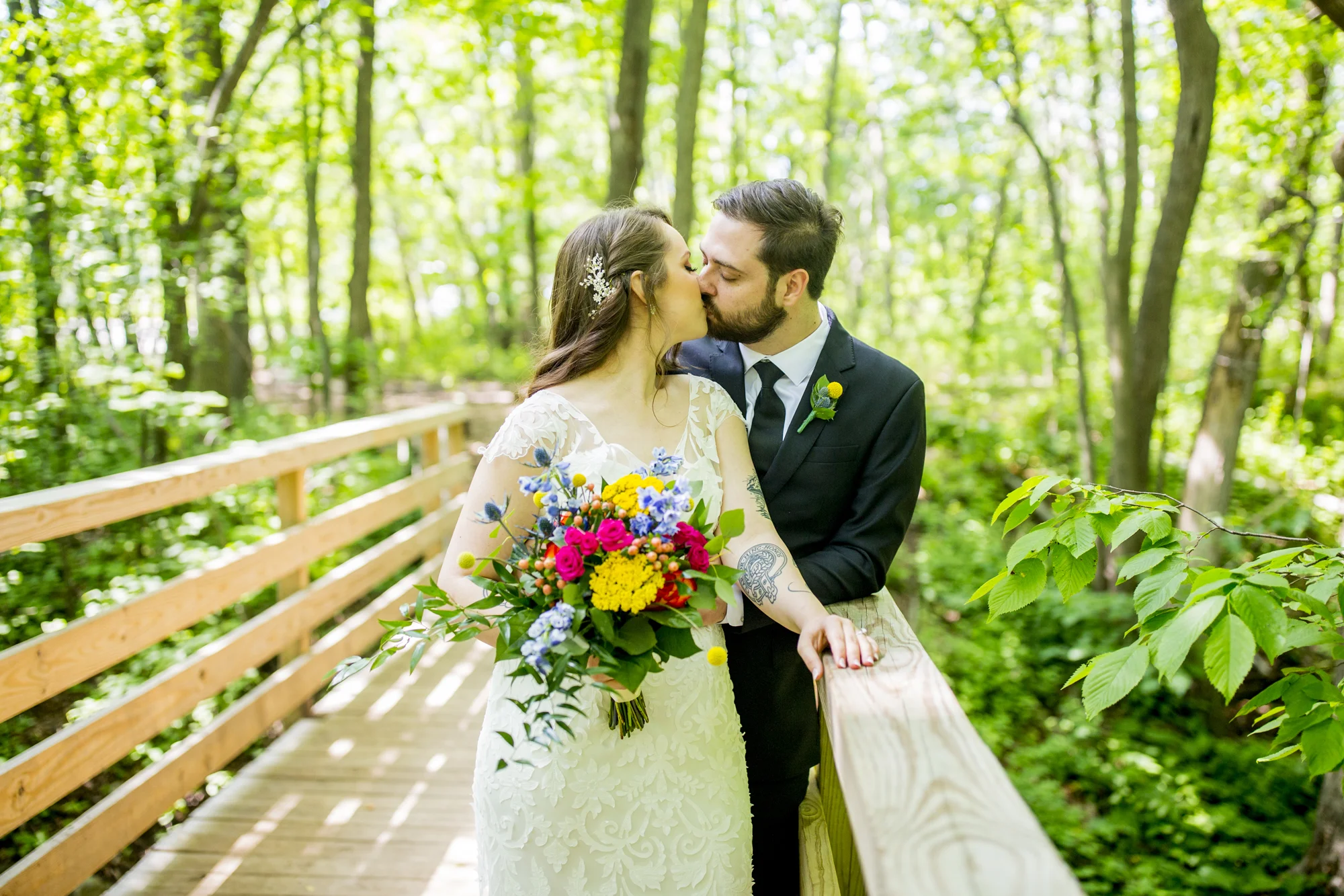 Seriously_Sabrina_Photography_Milwaukee_Wisconsin_Wedding_Schlitz_Audubon_Nature_Center_BrunderRife24.jpg