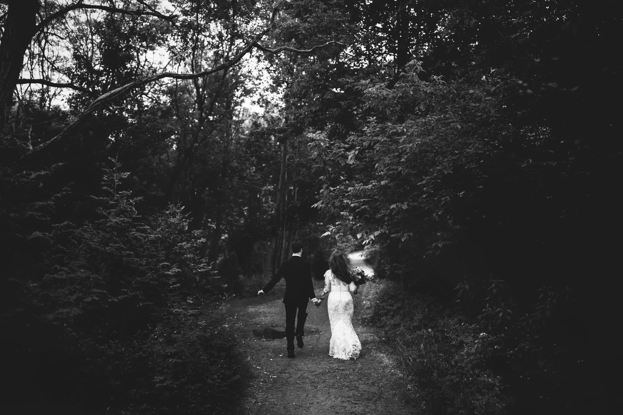 Seriously_Sabrina_Photography_Milwaukee_Wisconsin_Wedding_Schlitz_Audubon_Nature_Center_BrunderRife124.jpg