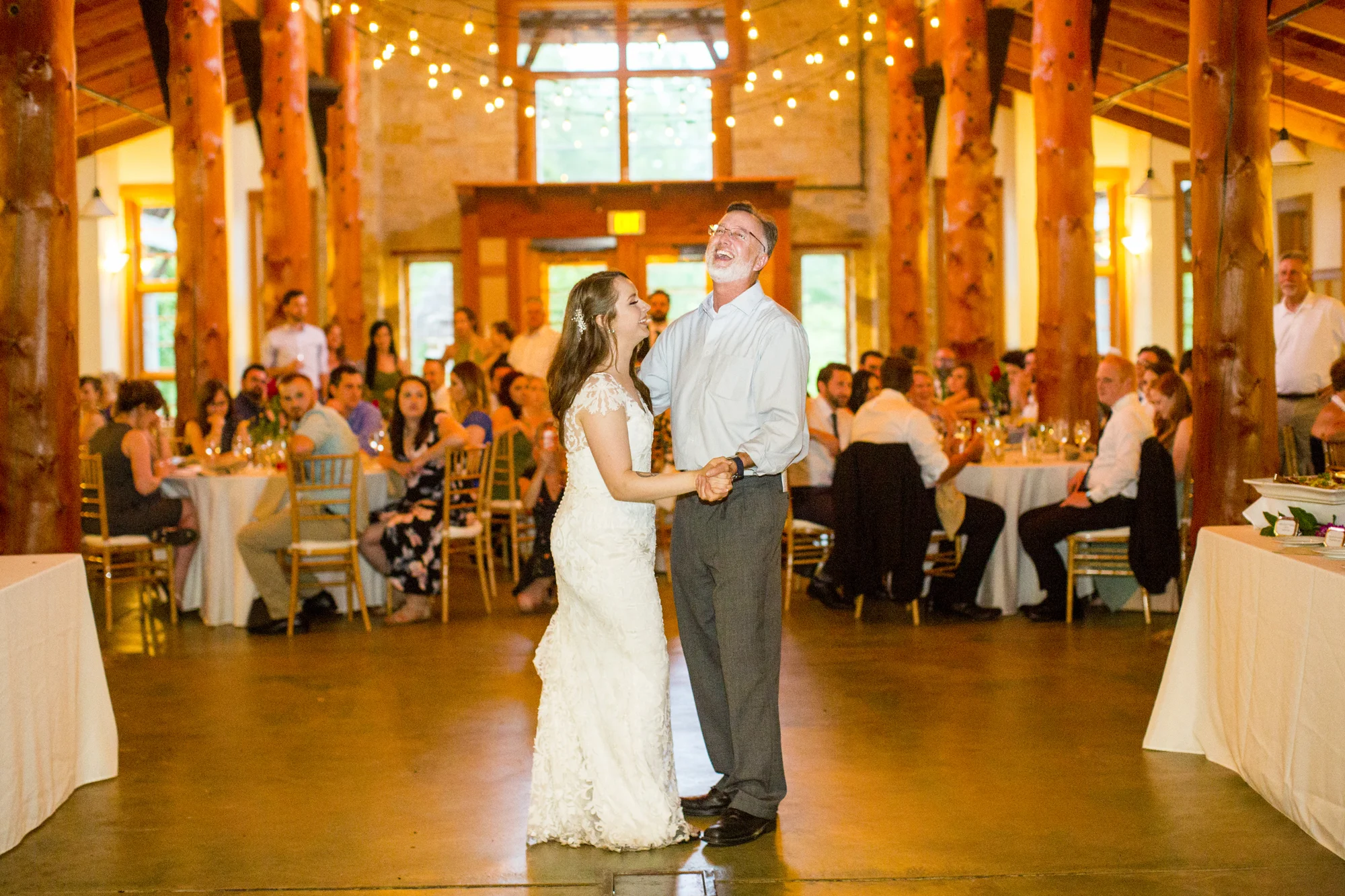 Seriously_Sabrina_Photography_Milwaukee_Wisconsin_Wedding_Schlitz_Audubon_Nature_Center_BrunderRife130.jpg