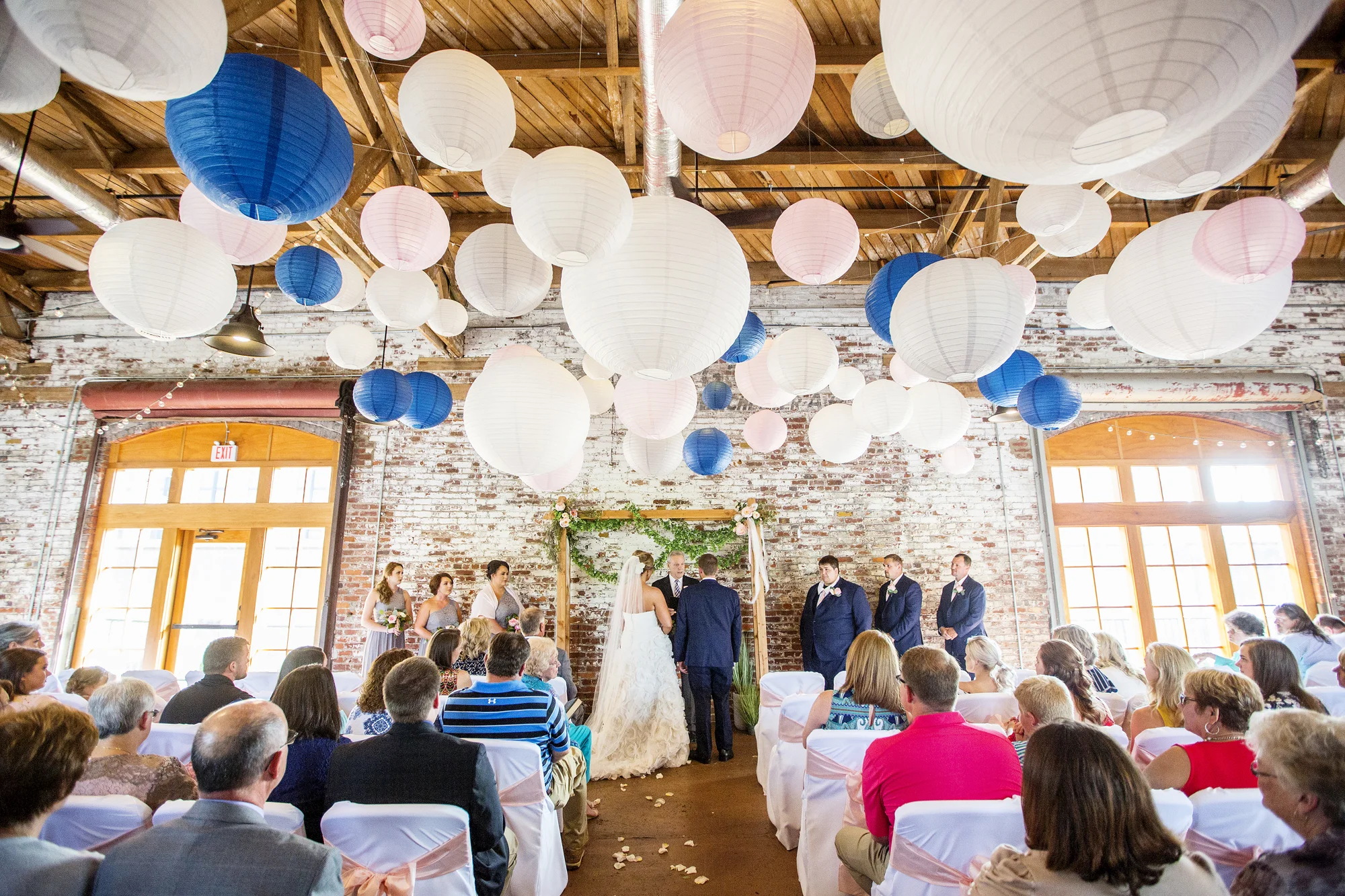 Seriously_Sabrina_Photography_Ashland_Kentucky_Train_Depot_Wedding_Parsons43.jpg