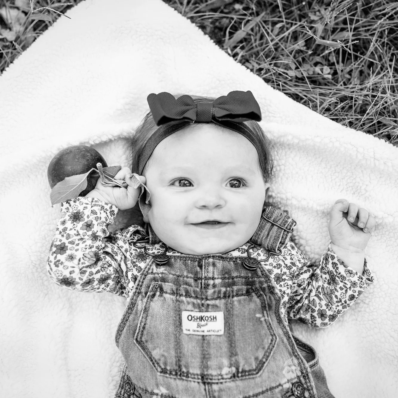 Seriously_Sabrina_Photography_Lexington_Kentucky_Eckert_Boyd_Orchard_Portraits_Good_Family_8.jpg