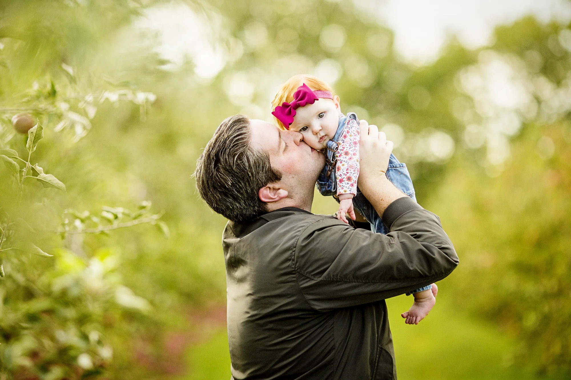 Seriously_Sabrina_Photography_Lexington_Kentucky_Eckert_Boyd_Orchard_Portraits_Good_Family_10.jpg