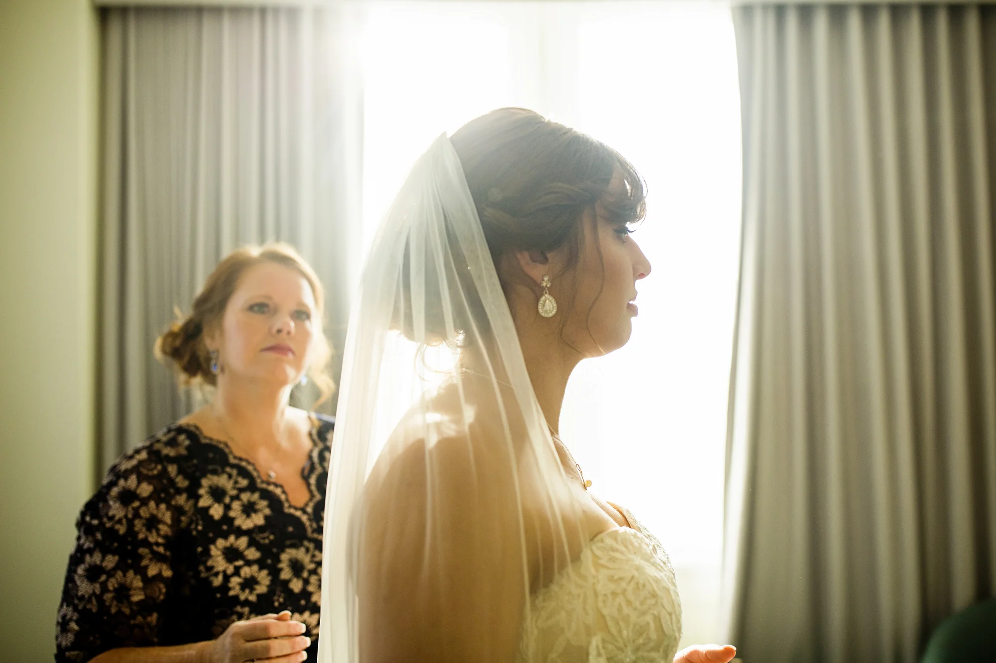 Seriously_Sabrina_Photography_Lexington_Kentucky_21c_Round_Barn_Red_Mile_Wedding_Gorley_28.jpg