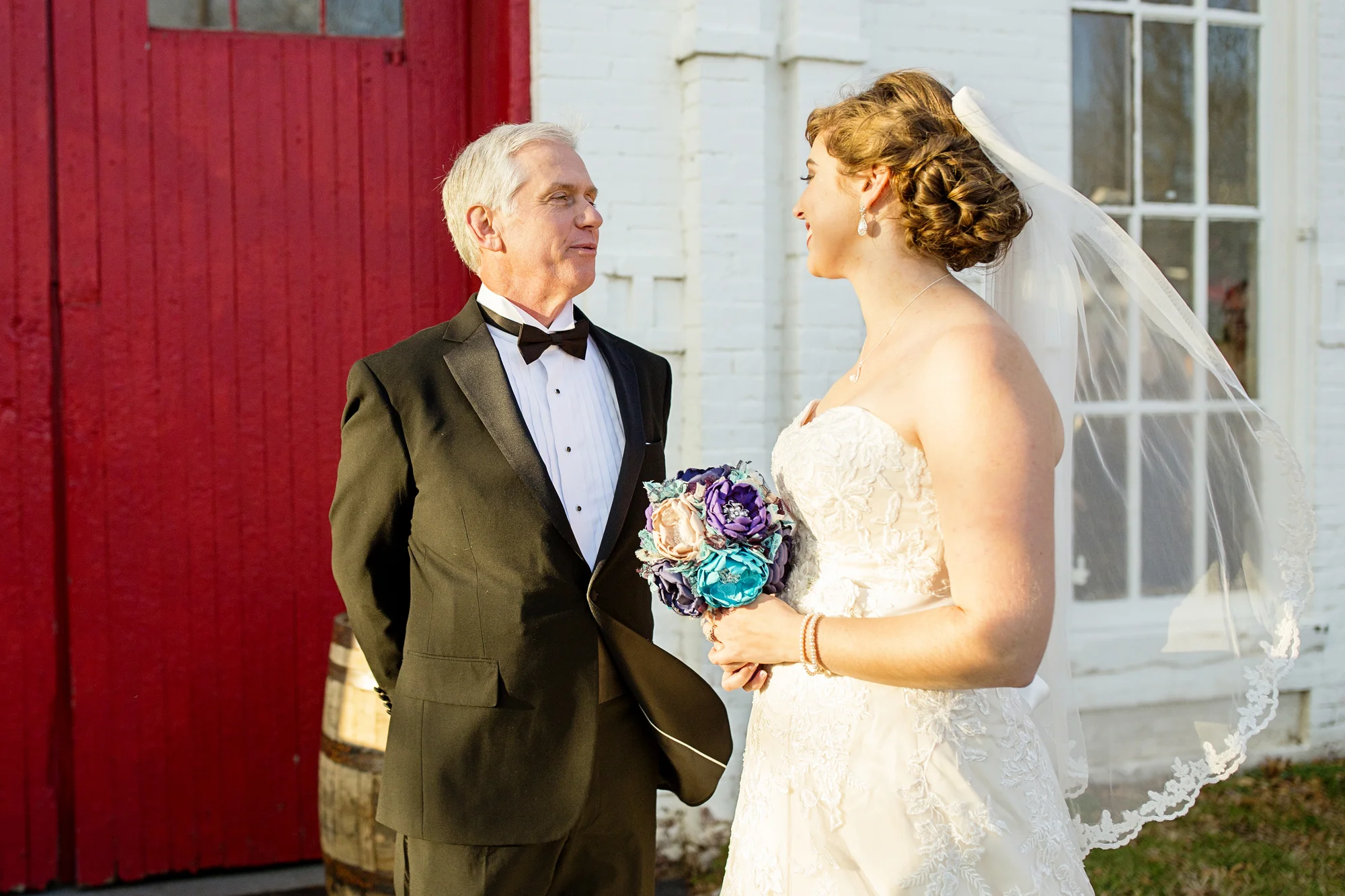 Seriously_Sabrina_Photography_Lexington_Kentucky_21c_Round_Barn_Red_Mile_Wedding_Gorley_42.jpg