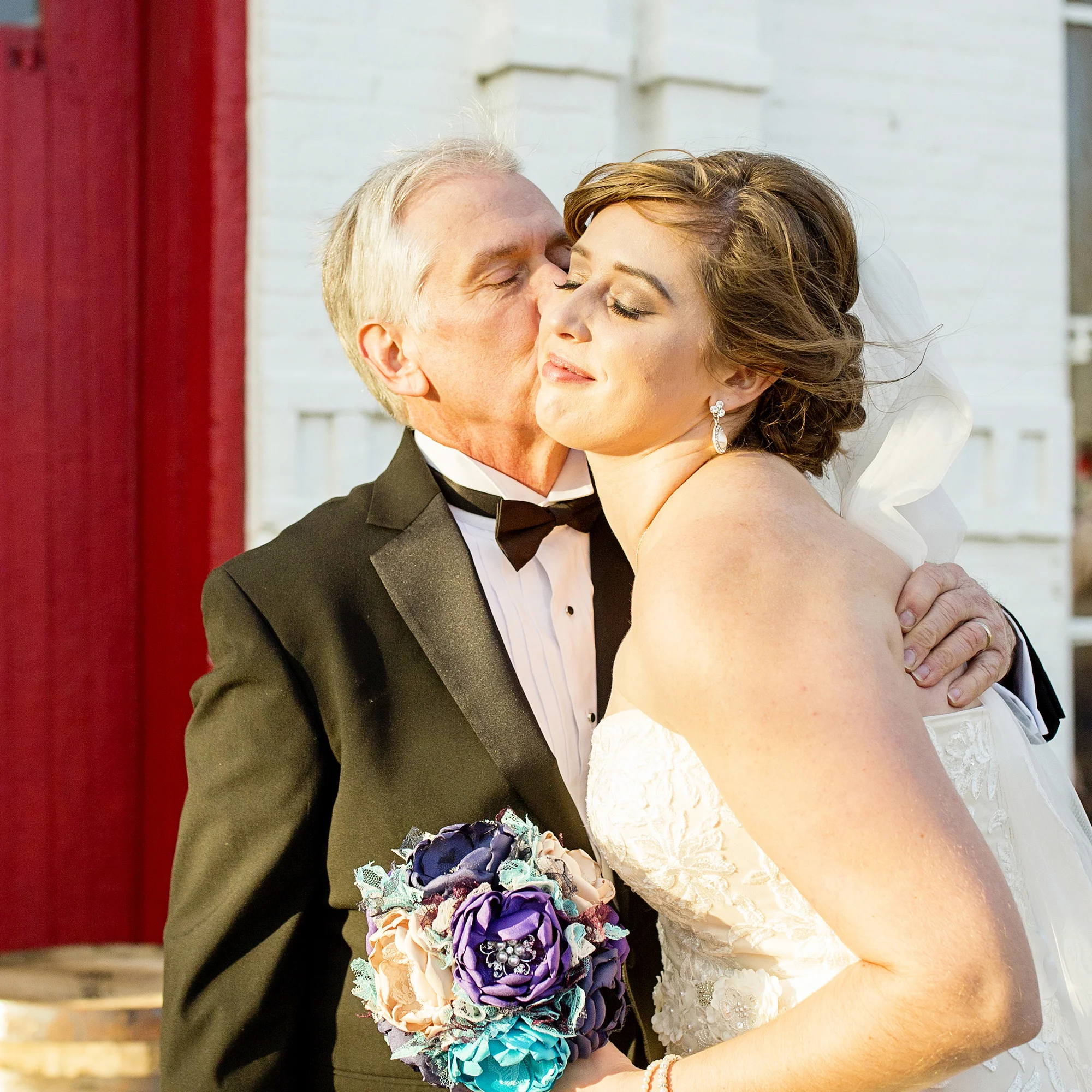 Seriously_Sabrina_Photography_Lexington_Kentucky_21c_Round_Barn_Red_Mile_Wedding_Gorley_43.jpg