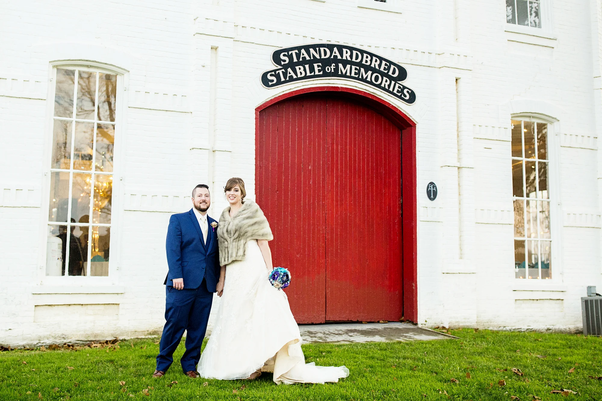 Seriously_Sabrina_Photography_Lexington_Kentucky_21c_Round_Barn_Red_Mile_Wedding_Gorley_53.jpg