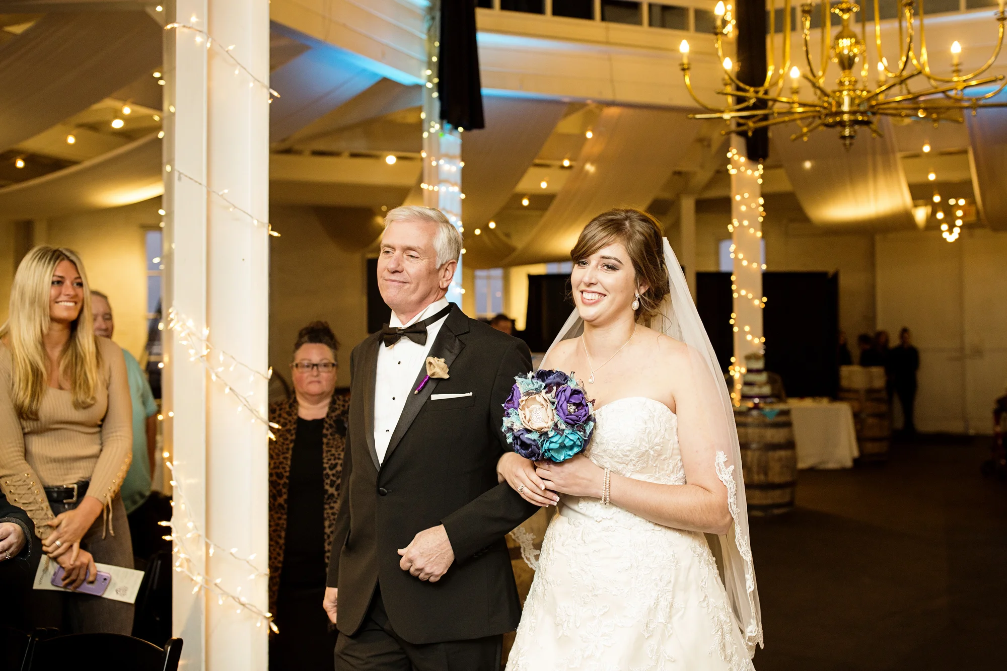 Seriously_Sabrina_Photography_Lexington_Kentucky_21c_Round_Barn_Red_Mile_Wedding_Gorley_59.jpg