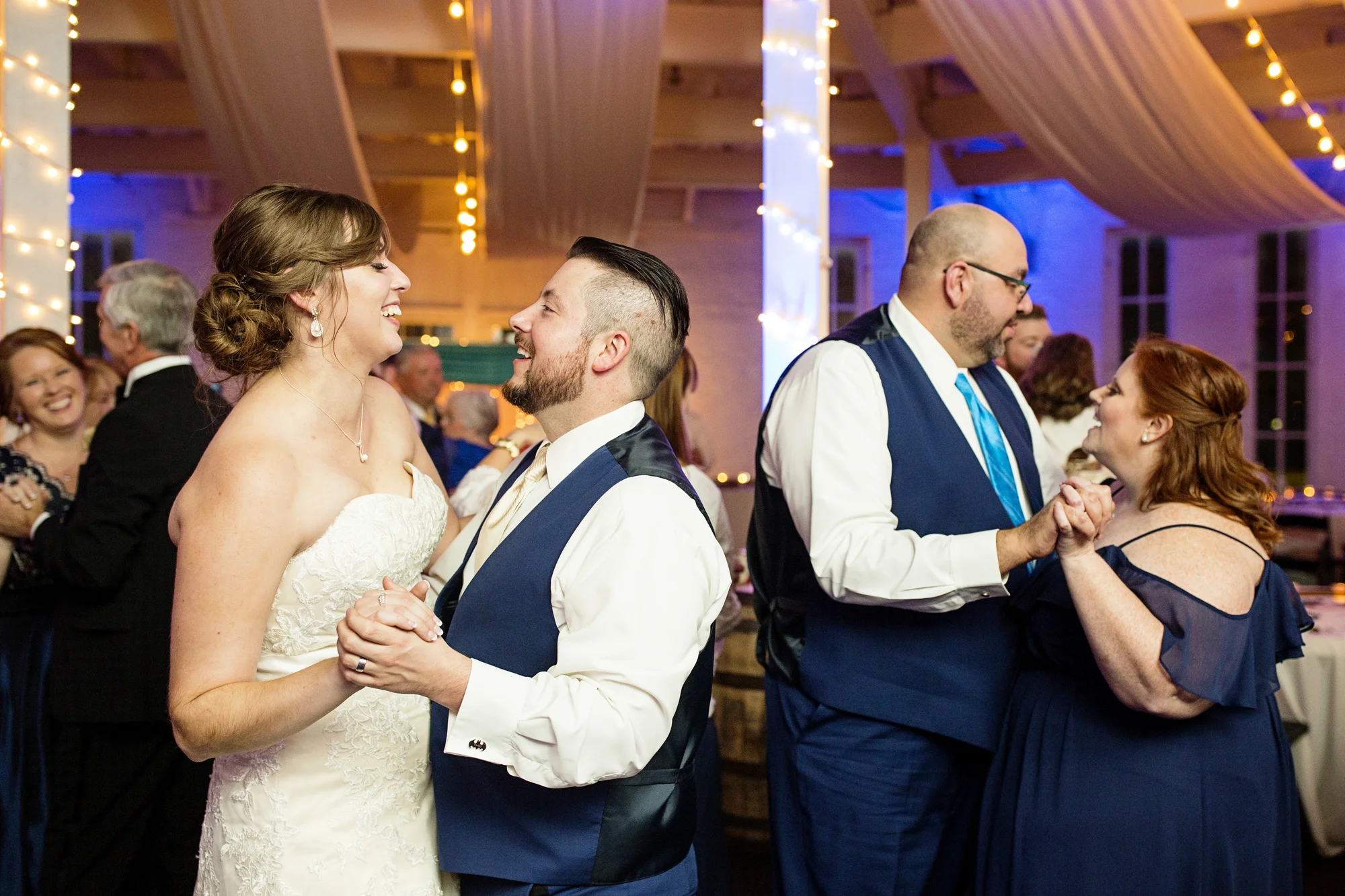 Seriously_Sabrina_Photography_Lexington_Kentucky_21c_Round_Barn_Red_Mile_Wedding_Gorley_132.jpg