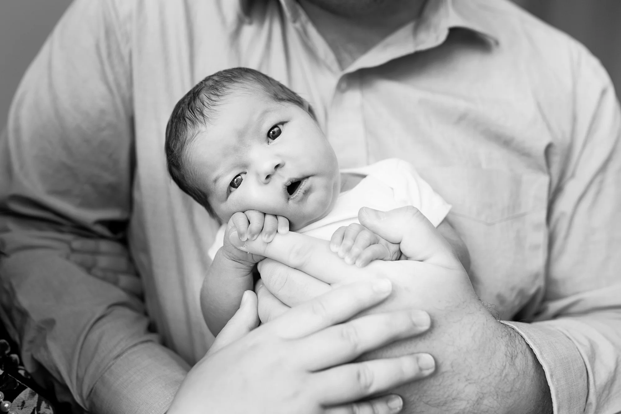 Seriously_Sabrina_Photography_Lexington_Kentucky_Studio_Family_Newborn_Portraits_Wood_7.jpg