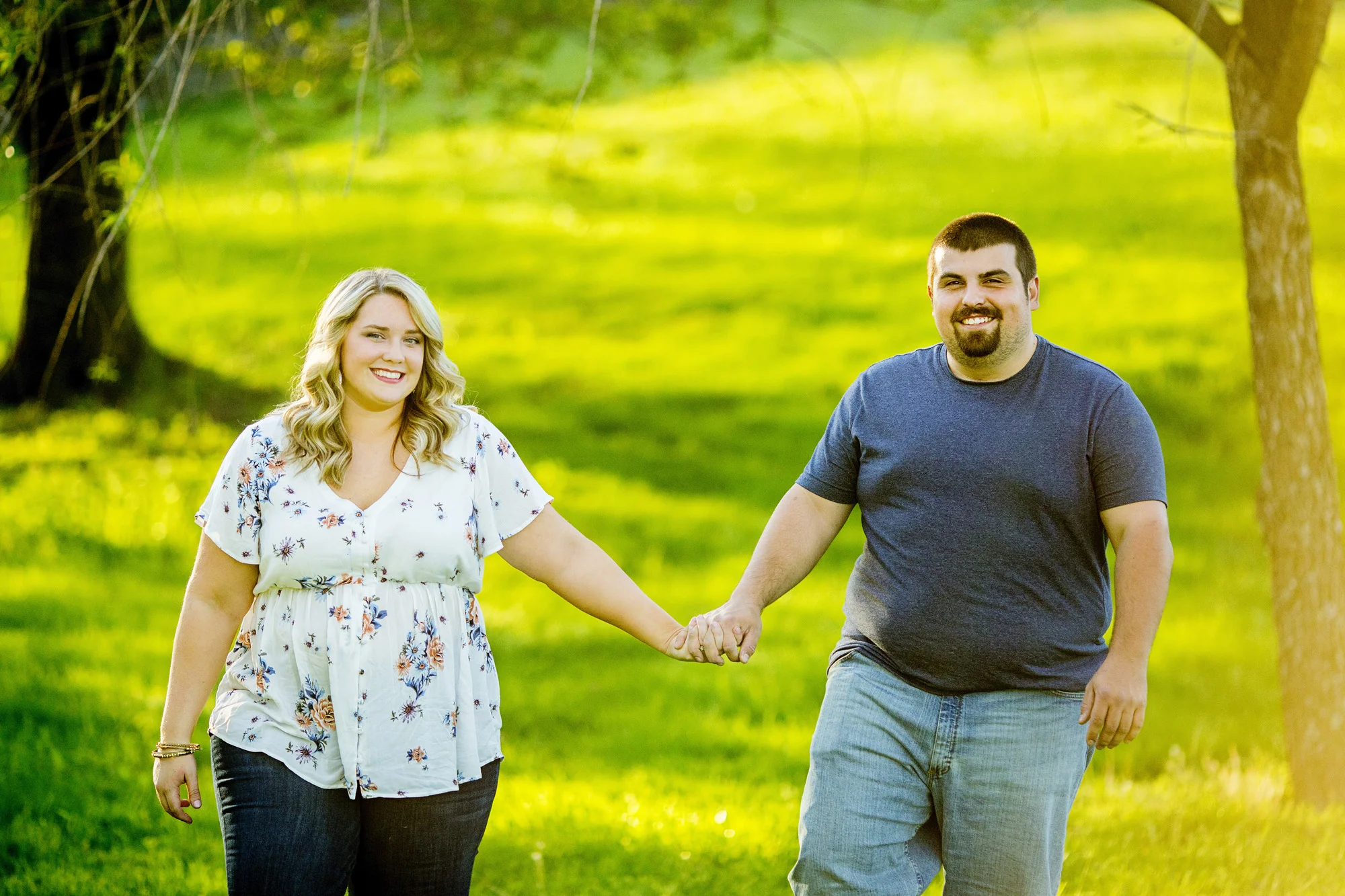 Seriously_Sabrina_Photography_Lexington_Kentucky_Sunset_Farm_Engagement_Cody_Sara_9.jpg