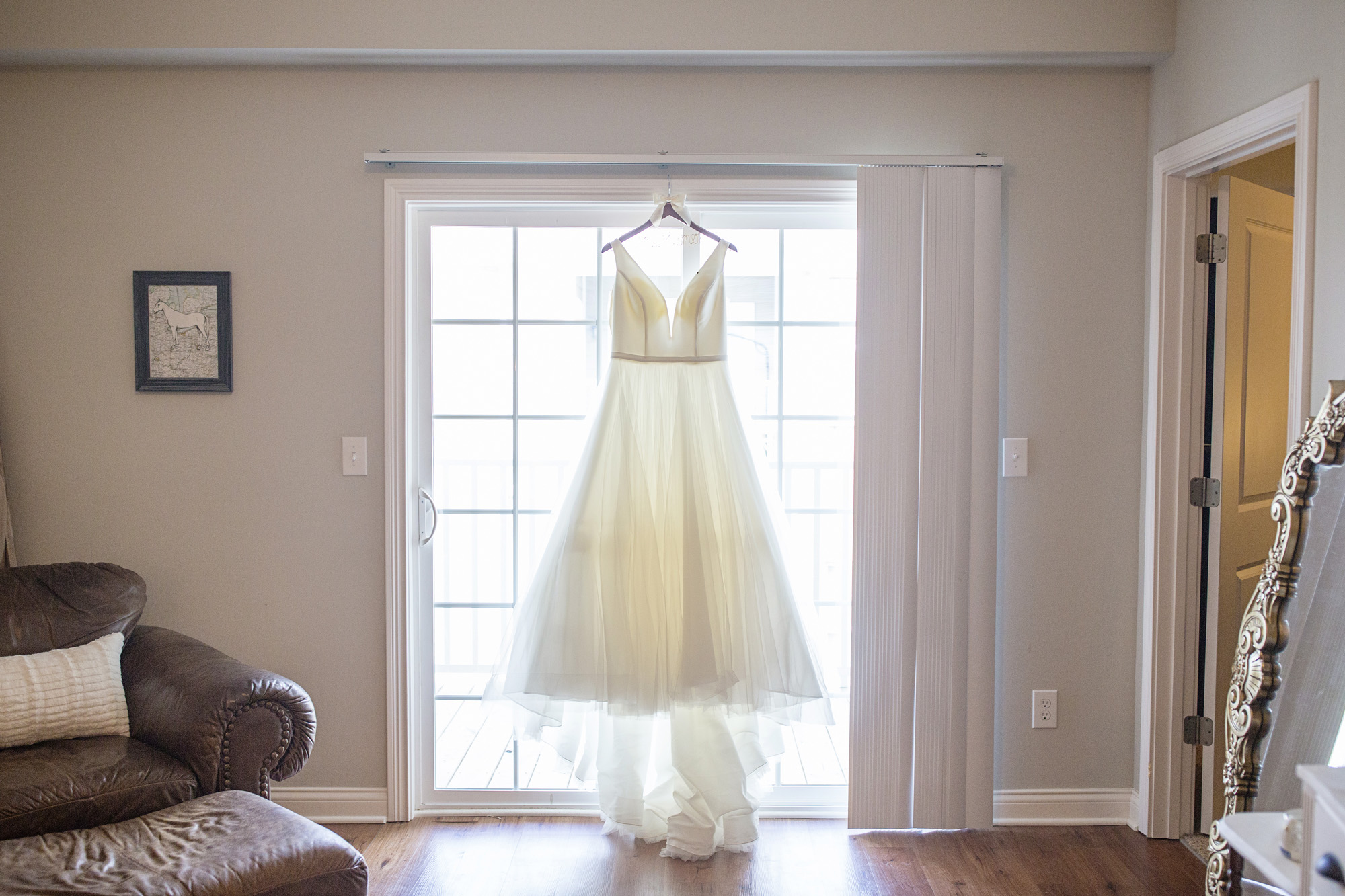 Seriously_Sabrina_Photography_Lexington_Kentucky_Manchester_Music_Hall_Wedding_Mesmer_23.jpg