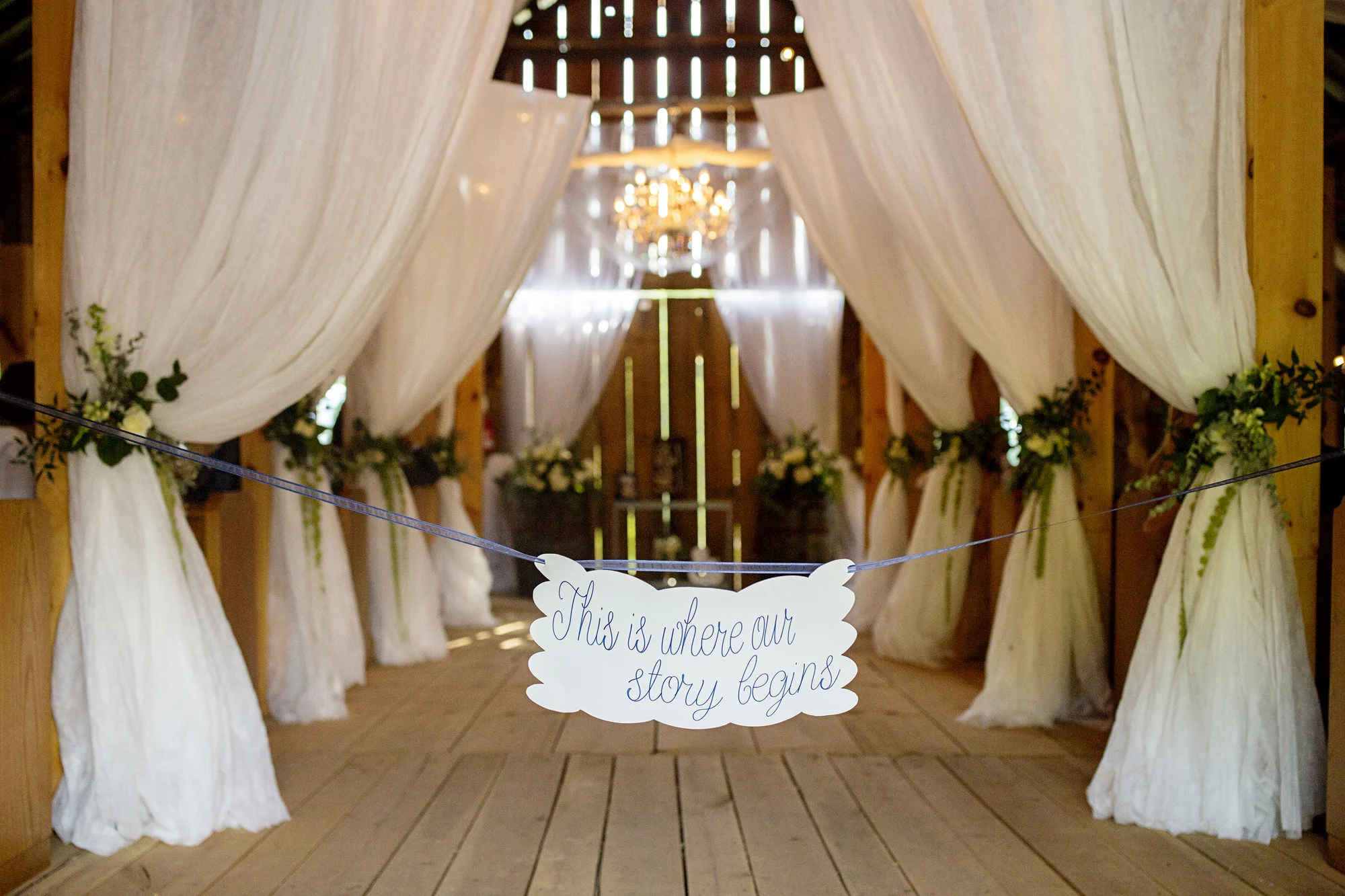 Seriously_Sabrina_Photography_Red_River_Gorge_Wedding_Barn_Robinson55.jpg
