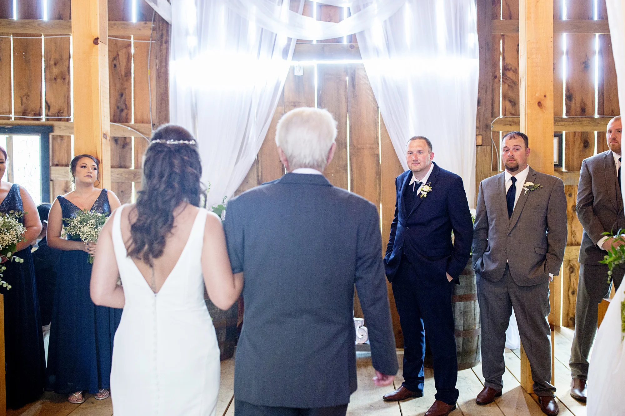 Seriously_Sabrina_Photography_Red_River_Gorge_Wedding_Barn_Robinson62.jpg