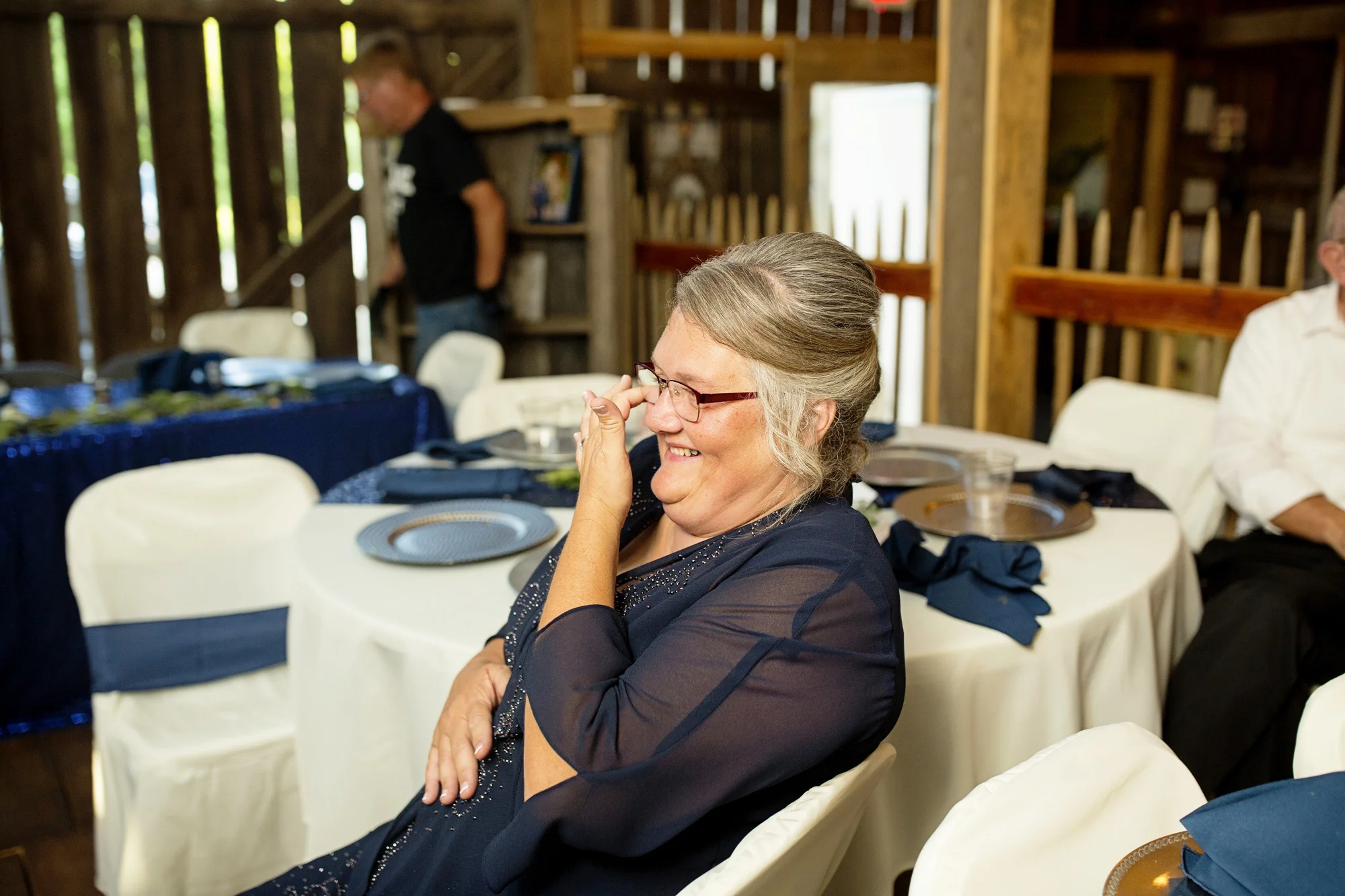 Seriously_Sabrina_Photography_Red_River_Gorge_Wedding_Barn_Robinson103.jpg