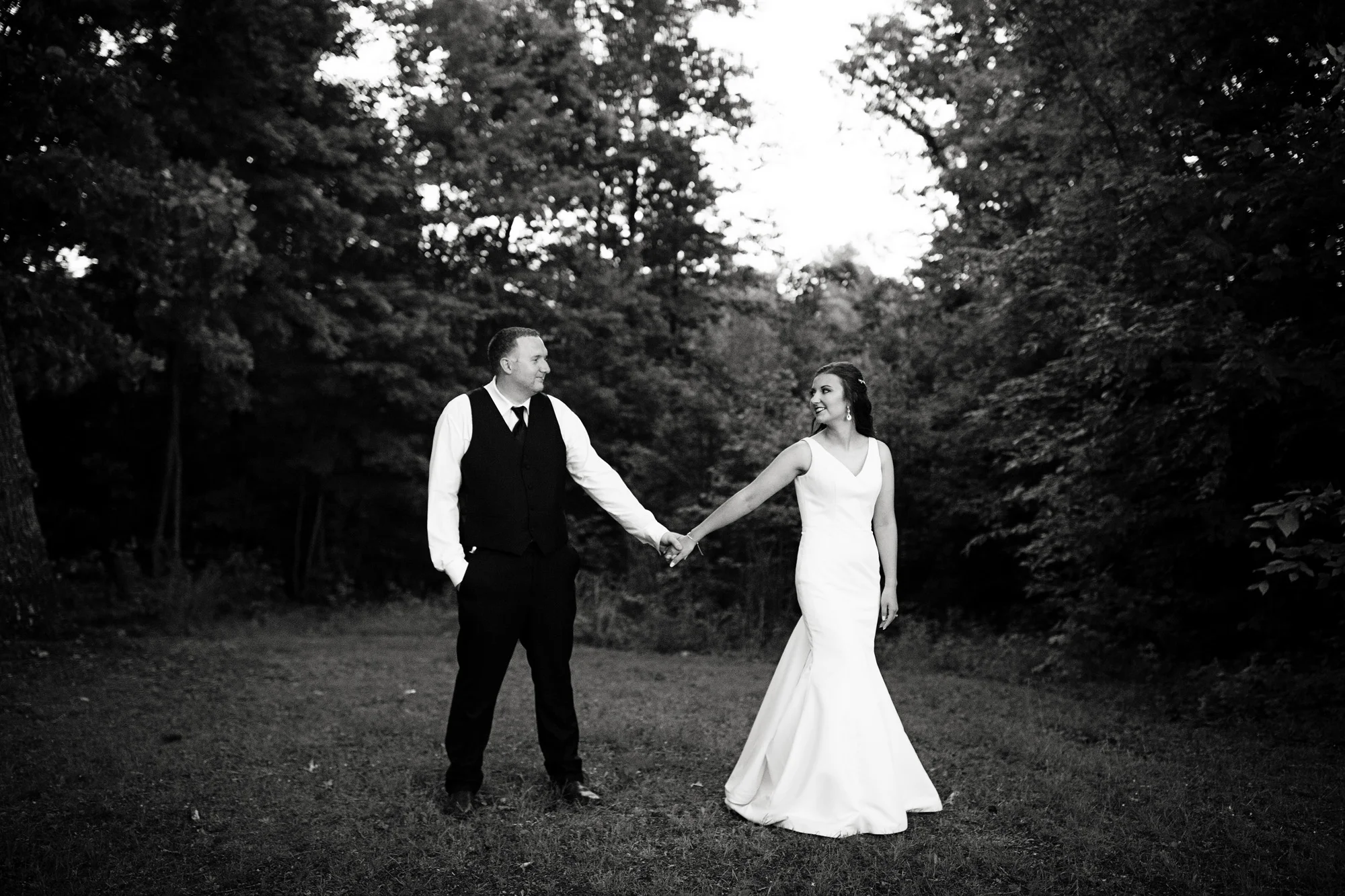 Seriously_Sabrina_Photography_Red_River_Gorge_Wedding_Barn_Robinson126.jpg
