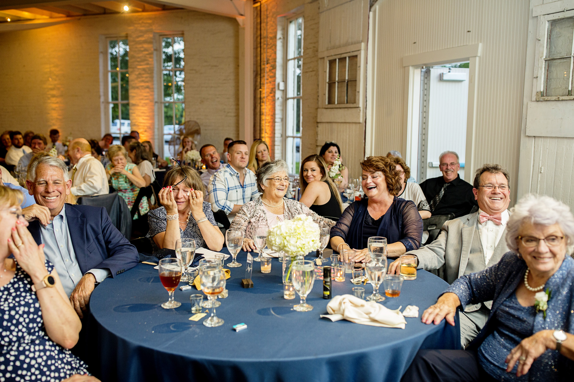 Seriously_Sabrina_Photography_Lexington_Kentucky_Round_Barn_Red_Mile_Stable_of_Memories_Wedding_Hart_109.jpg