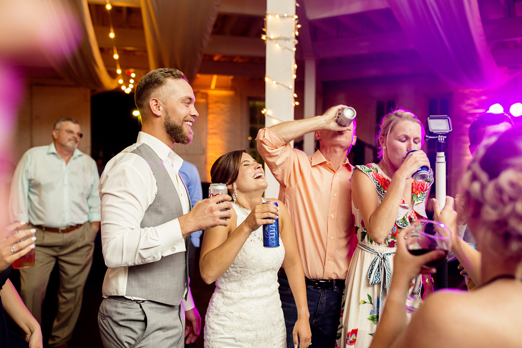 Seriously_Sabrina_Photography_Lexington_Kentucky_Round_Barn_Red_Mile_Stable_of_Memories_Wedding_Hart_137.jpg