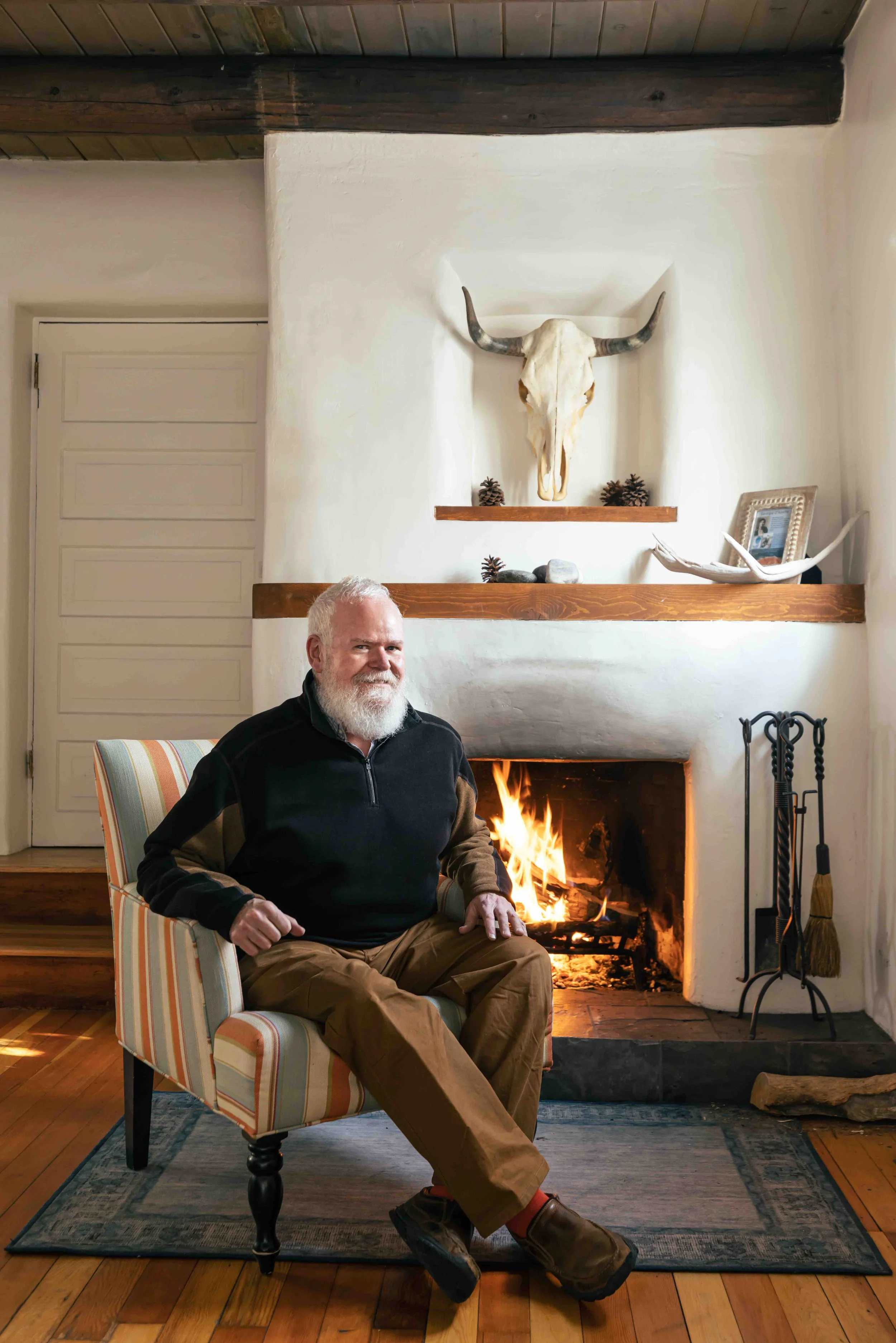 TH_TurqBearDan_GI9A4480 copy.jpg