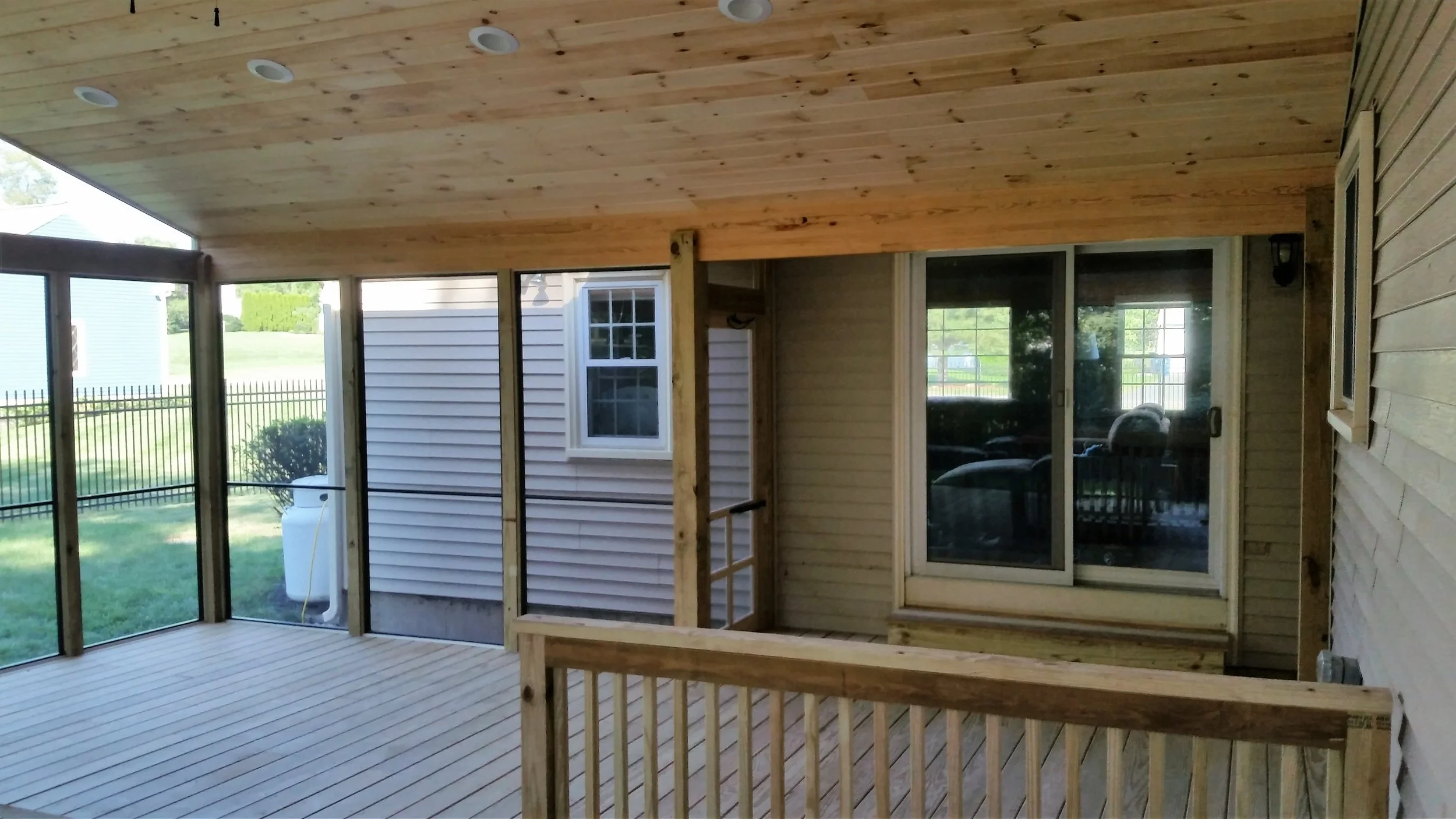 Burr screen house 3.jpg