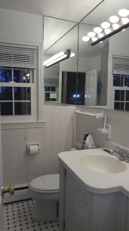  Bathroom Before