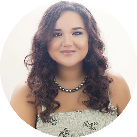 Kiani, 21