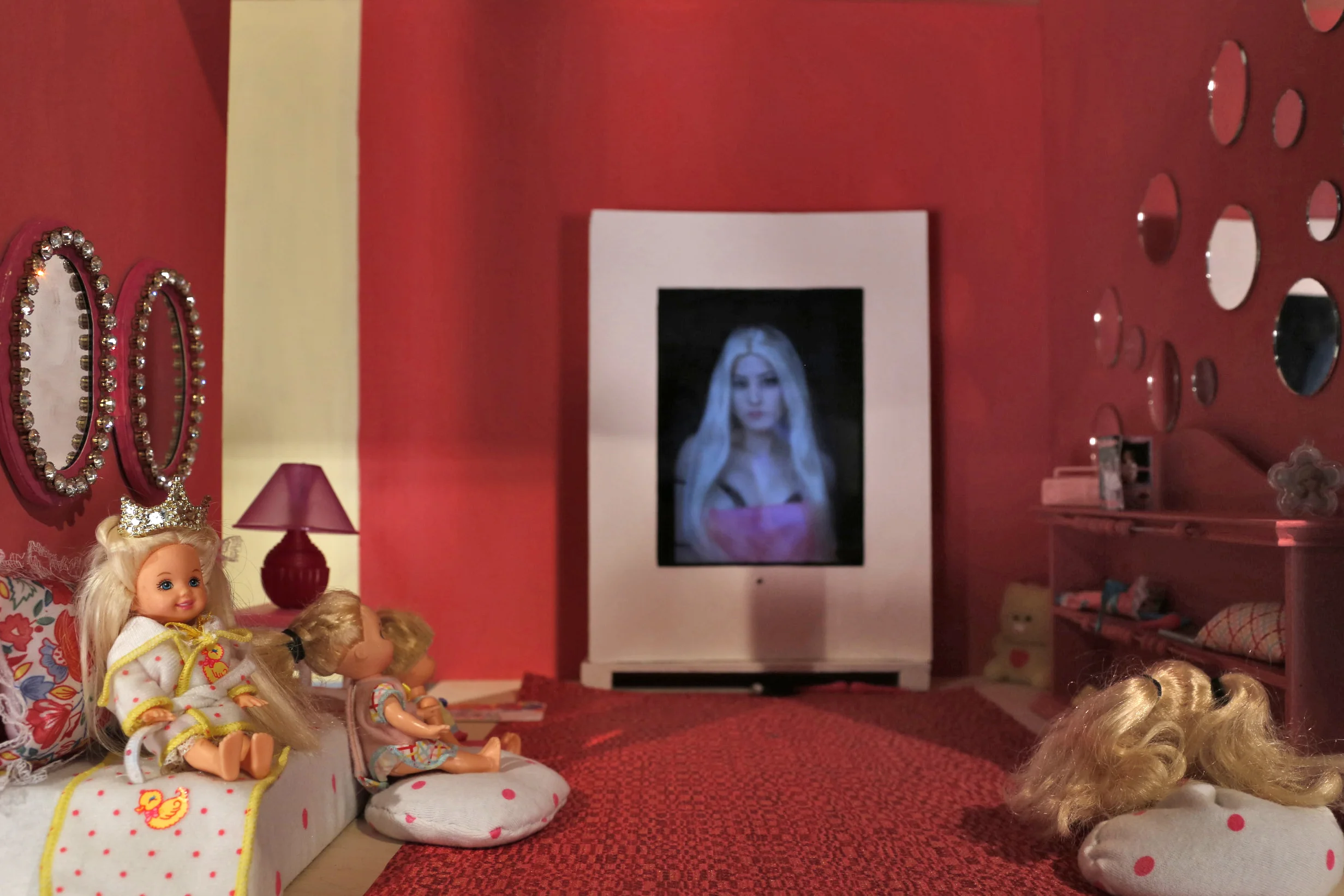 View 9 Room1 .jpg