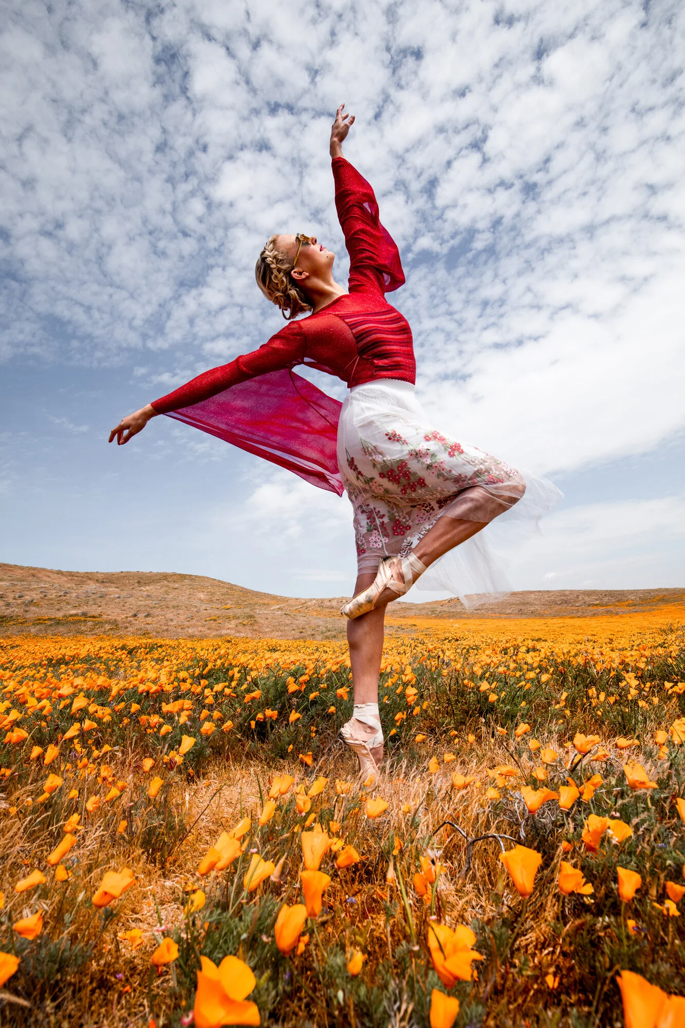 14_Jenna Carlie Photo_Poppies California_2019_Dancer Madeline Houk.jpg