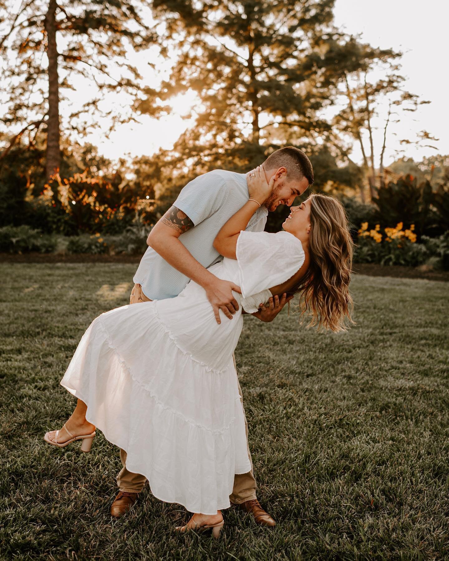 We not only rescheduled once, but twice for this session because of weather, but I&rsquo;d say the wait was well worth this light! Thanks for being a blast to hang with! 
@katie_edmonds129
