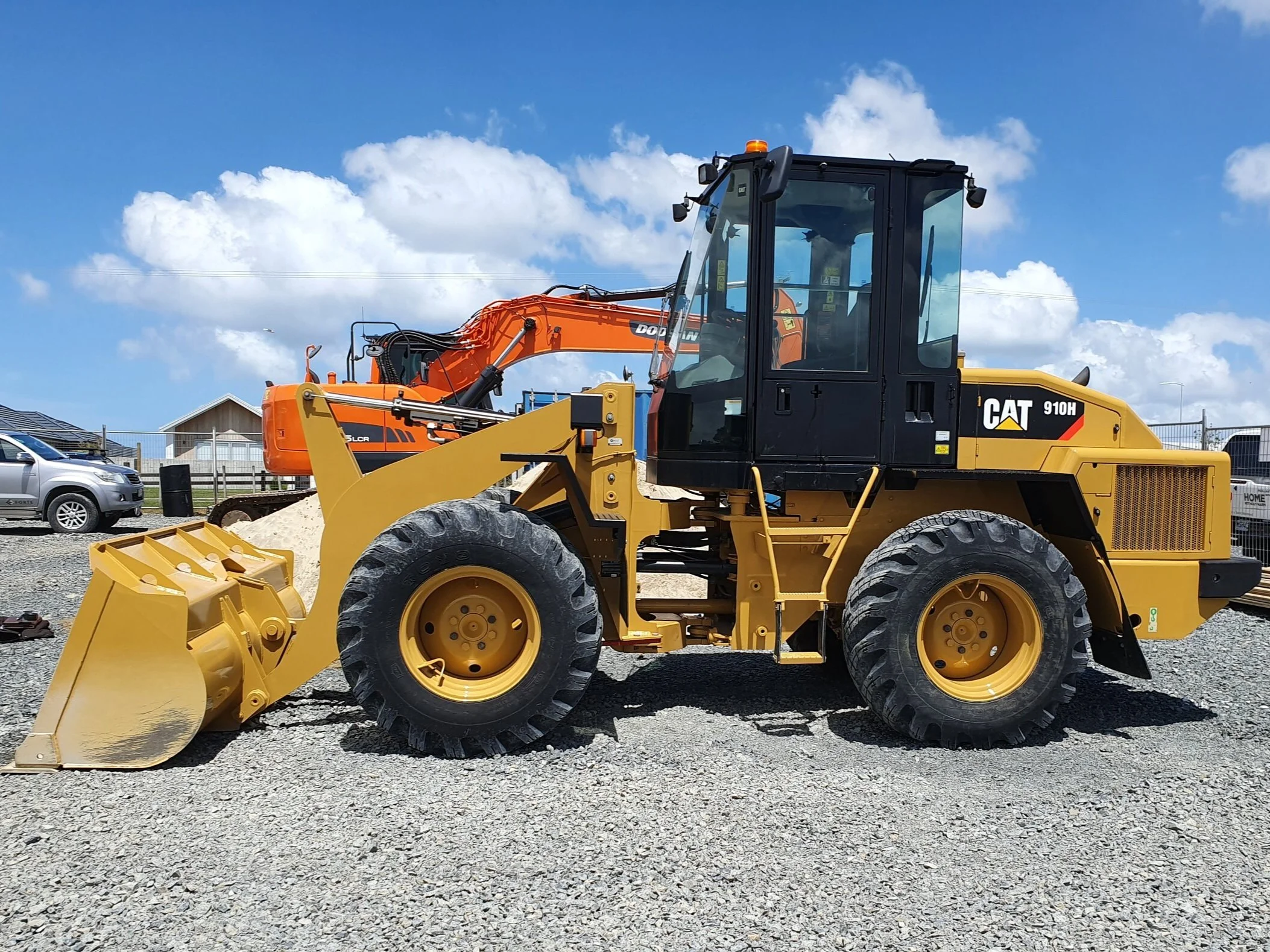 Skidsteers & Wheel Loaders for Hire in Northland, NZ