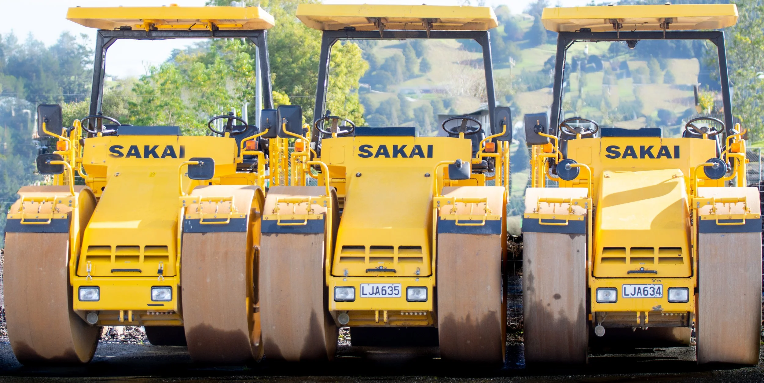 Hire SAKAI 12T Static Roller in Northland & Auckland