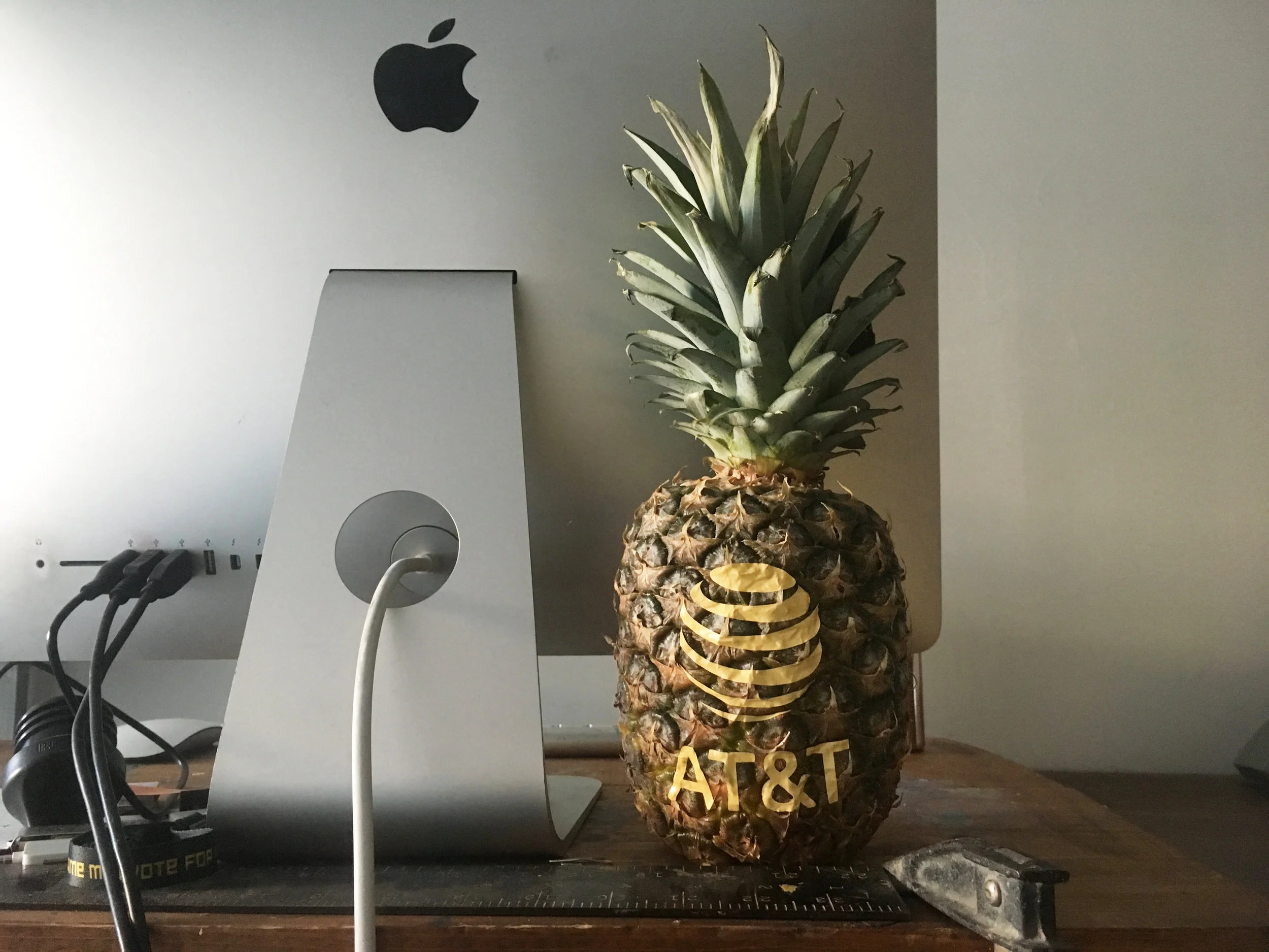 pineappledesk.jpg