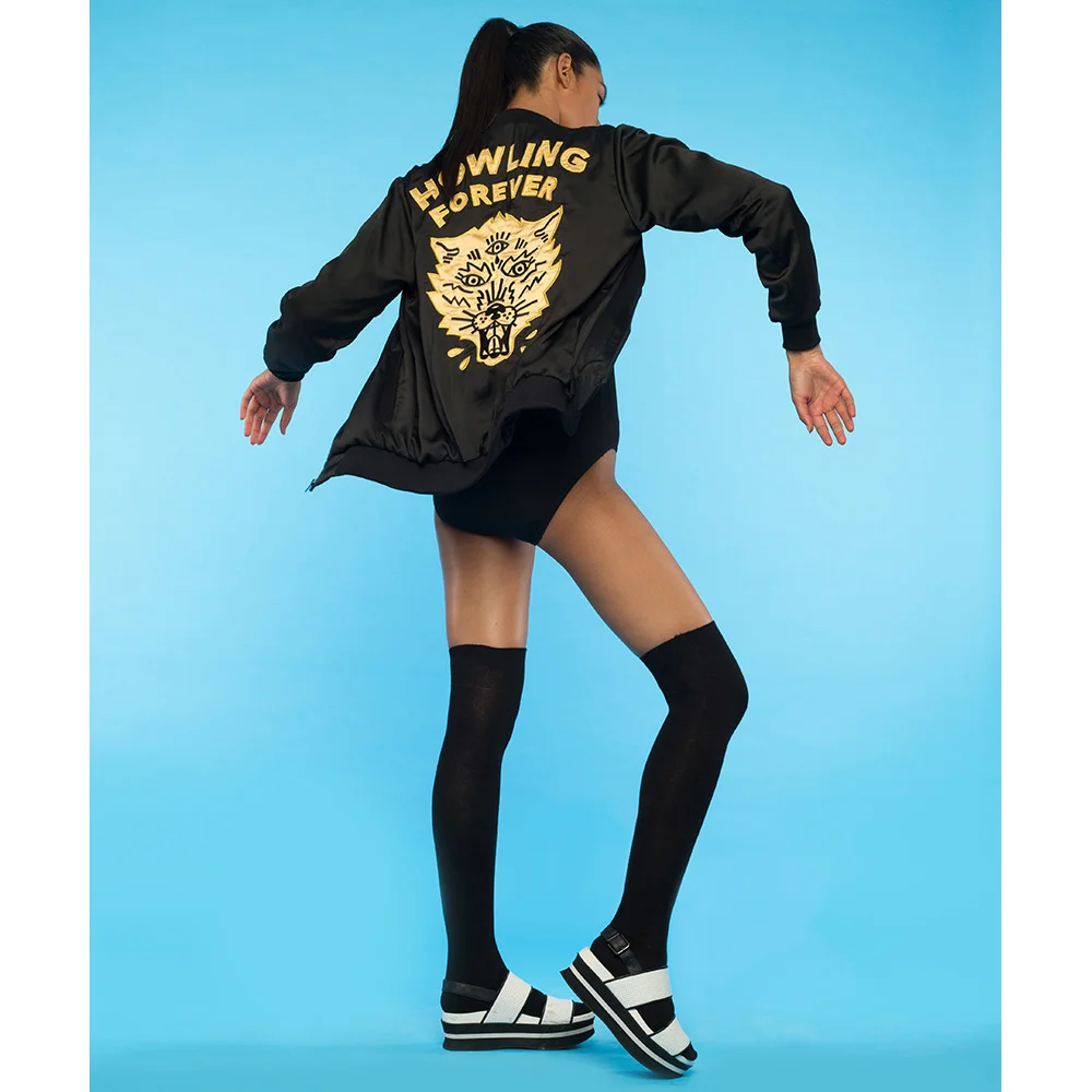 HOWLING-EMB-BLACK-JACKET-2.jpg