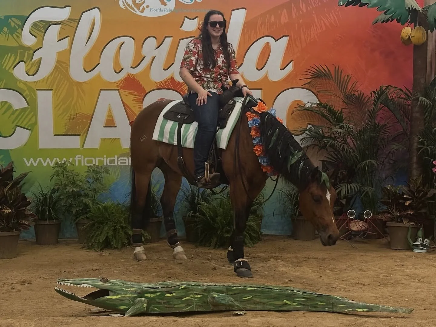 A huge 151 in the FL Reining Classic Youth Freestyle earned Becca and Name Brand a Reserve Championship! 🏖️

#schaffhauserph
#gotheextramile
#teamssph
#nrha
#samschaffhauser
#tributefeed
#mullinaxcustomleather
#agava
#diamondwoolpads
#crossjtack
#gl