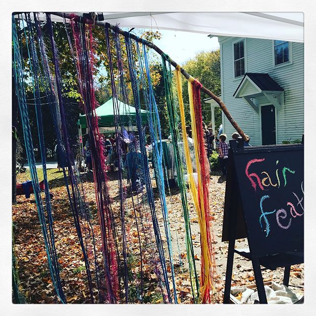 The magic that is @vermontnaturemuseum and their annual Fairy House Festival and Tour! I&rsquo;m so grateful to be able to be included in this fun and sweet weekend! Southern Vermont in Fall is such a dream.
.
.
.
.
For the craft corner this weekend 