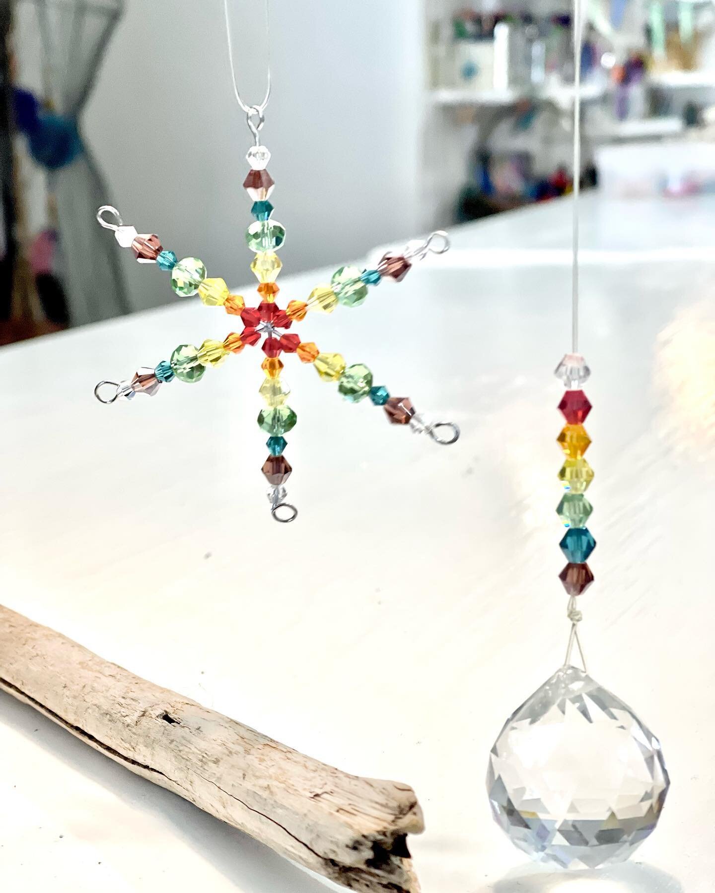 Join us tomorrow from 1-2 for this beautiful invitation to create! We will be making both of these Sun-catchers in our first pop up class of 2022. Link to register in our bio&hellip; class best suited for ages 8 - adult but all ages welcome. More cla