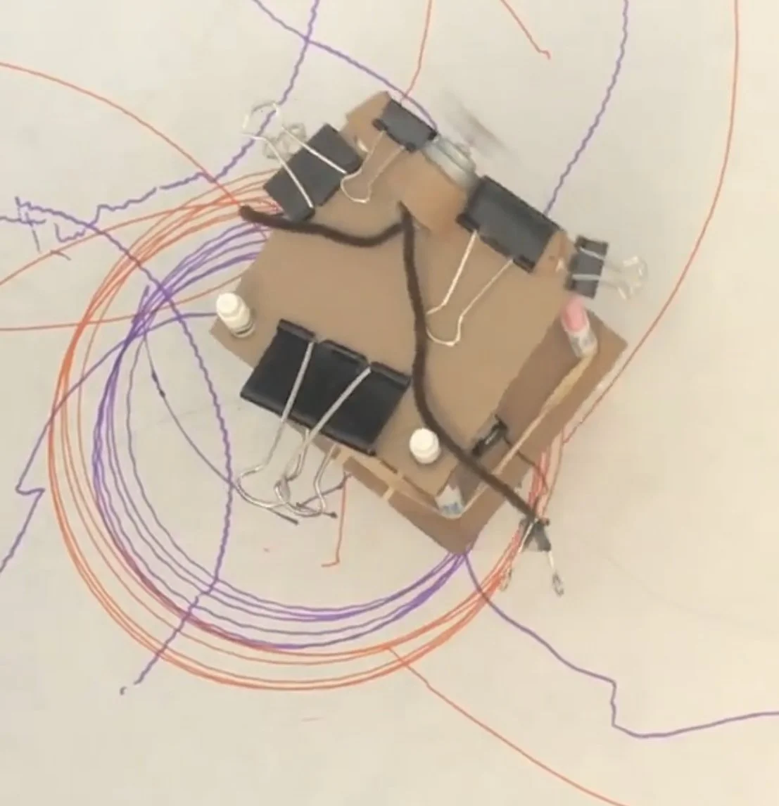 Simple Circuit Robots