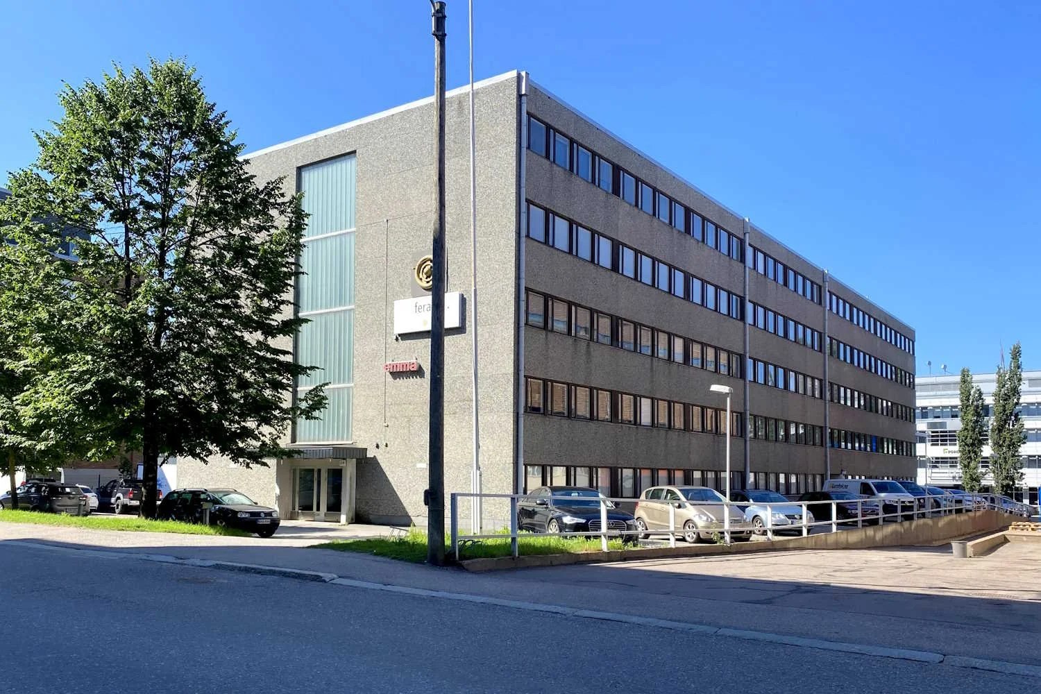 Toimitilanne_Itälahdenkatu_5388_1500.JPG
