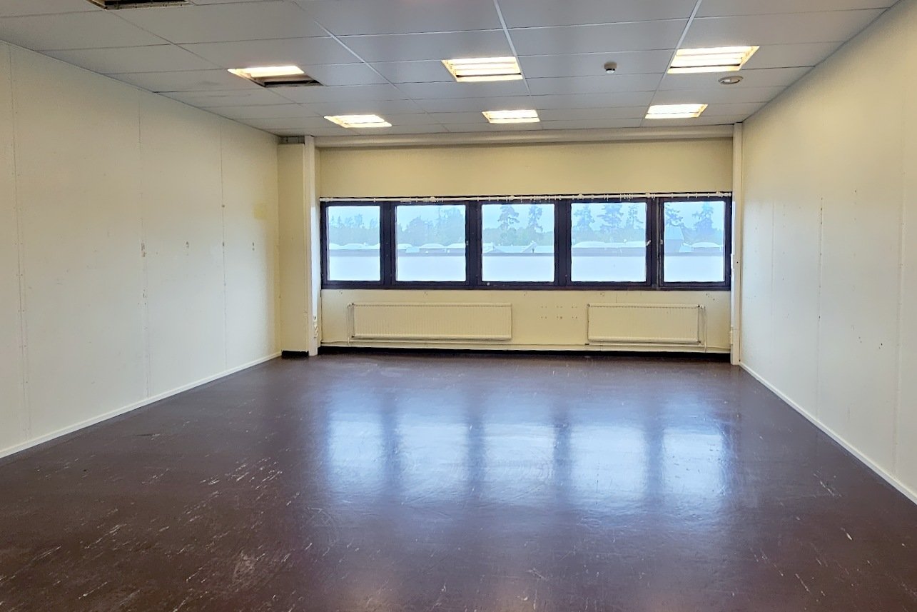 Varastotilaa, Espoo - Kiviruukki, Kivenlahti