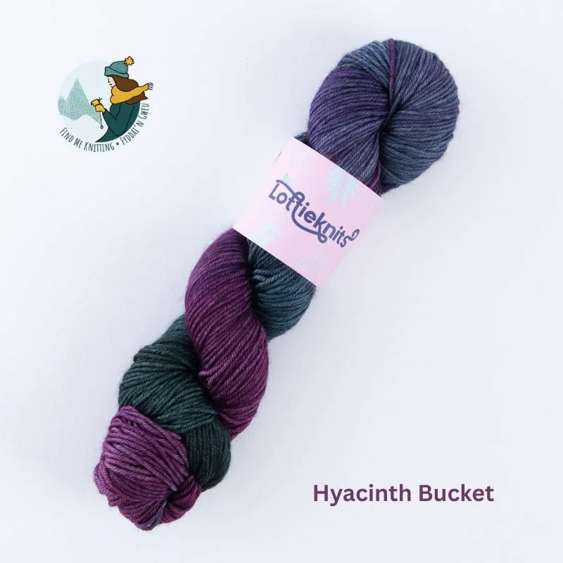 LottieKnitsDK_Hyacinth bucket.jpg