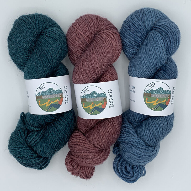 10  x  6  x  6 cm Regia 9801629 08078 Hand Knitting Yarn Wool apricot wool Iceland 18 x 9 x 9 cm 