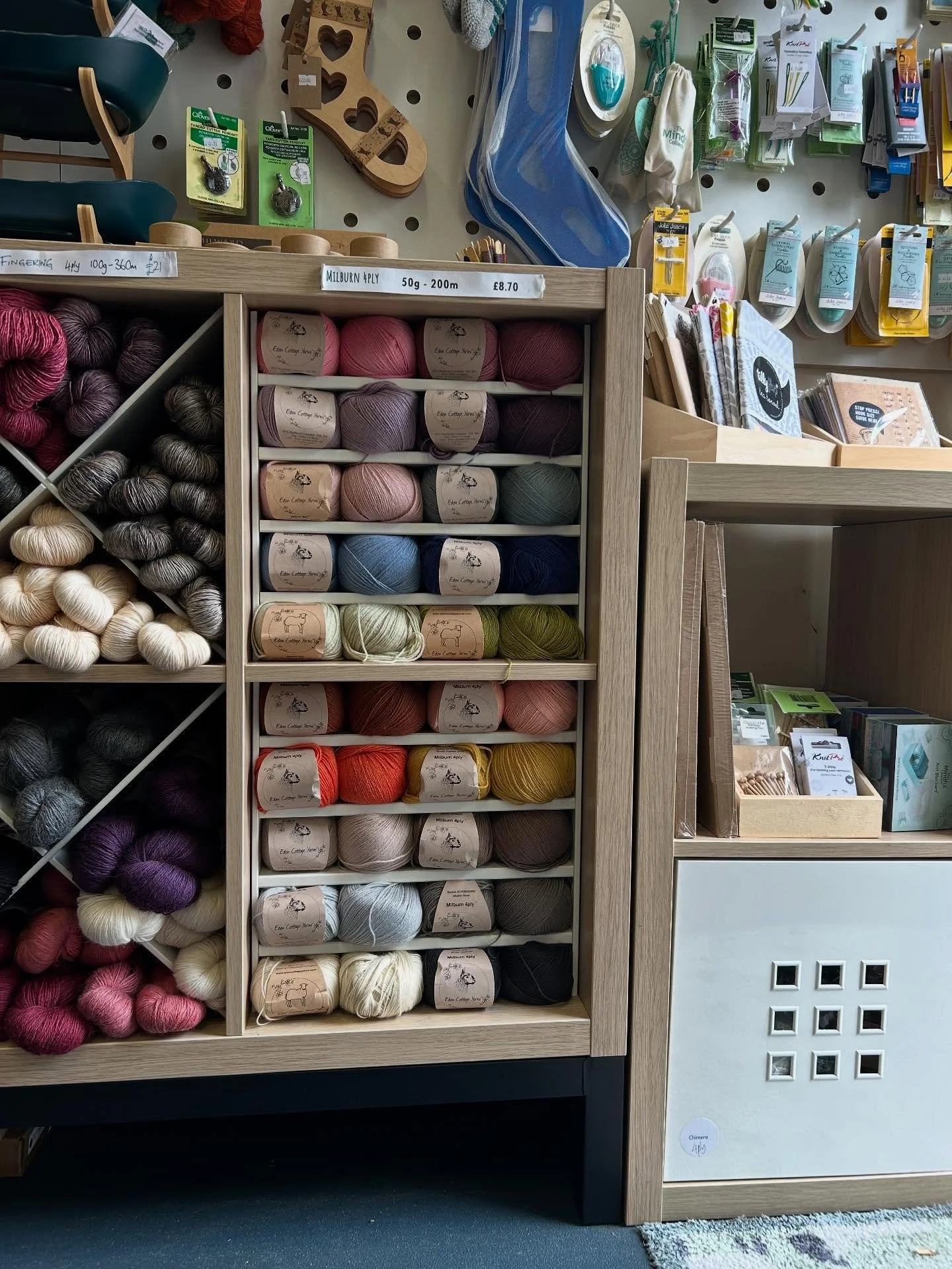 There is much excitement here today (actually, it&rsquo;s just me here today, but I&rsquo;m sure @handfangle and @banksseahorse will be mildly pleased when they&rsquo;re next in!). 
Ikea has pulled a blinder and apparently made a Kallax shelf insert 