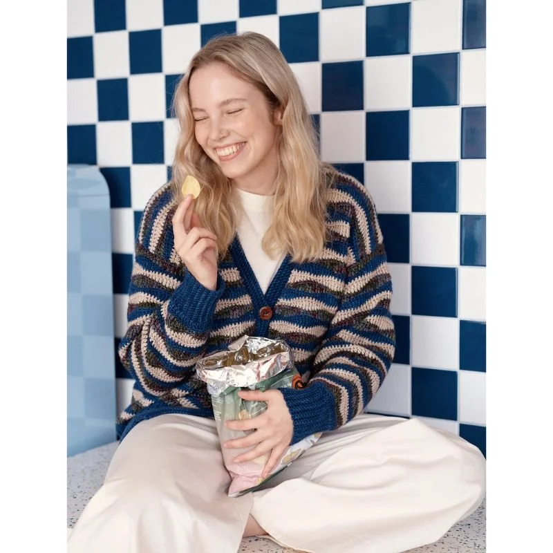 52W Sweaters_9789527580738_1.jpg