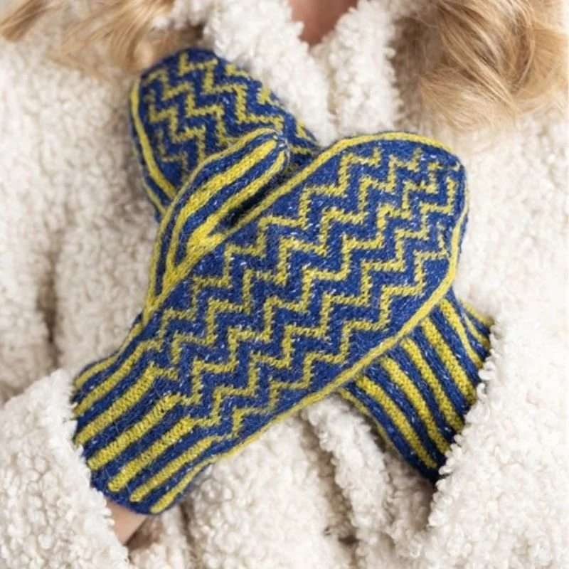 9781446317051_Circular Knitting_WB_In_4.jpg